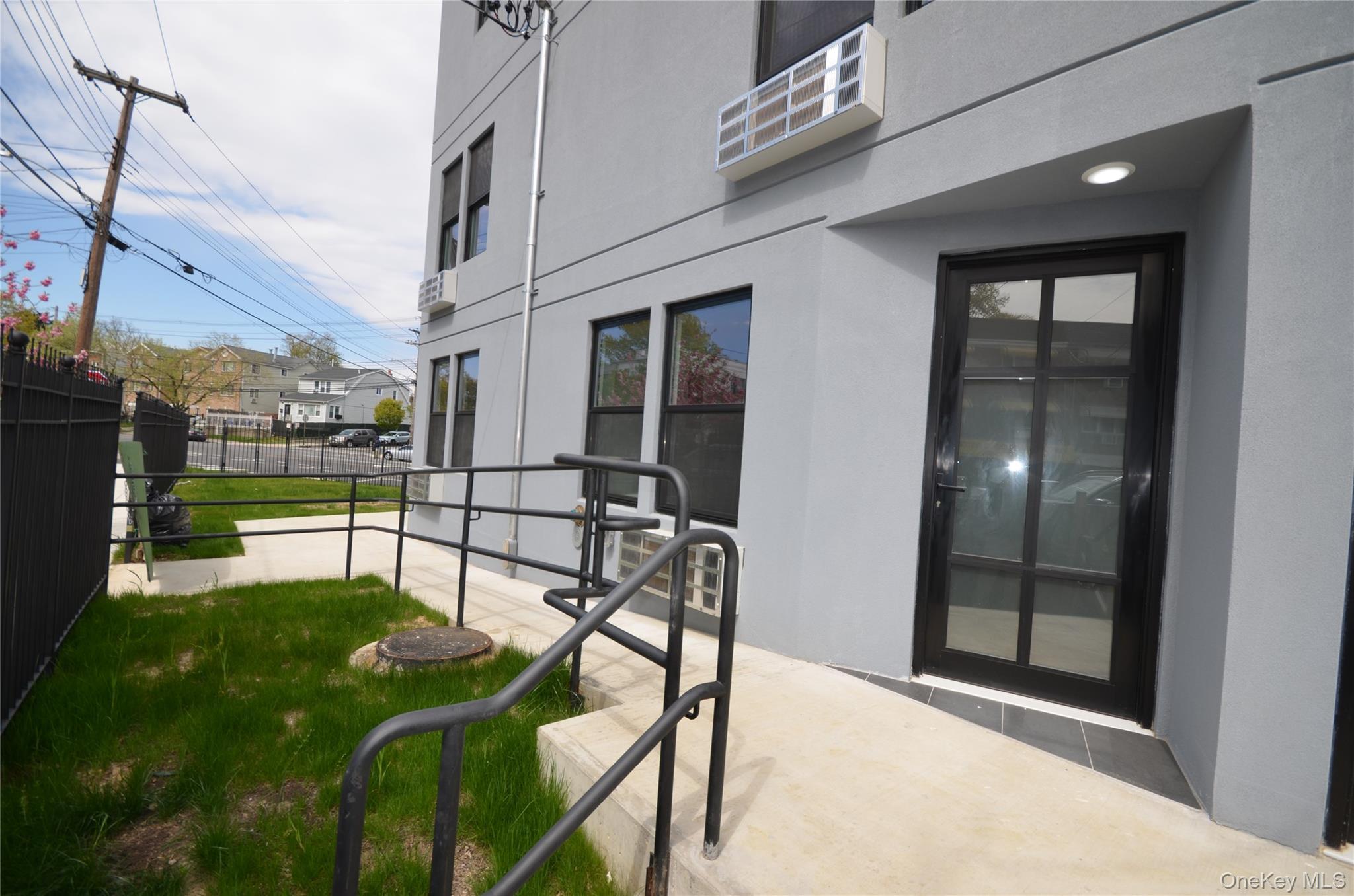 Commercial Sale Tiemann Avenue  Bronx, NY 10469, MLS-988436-12