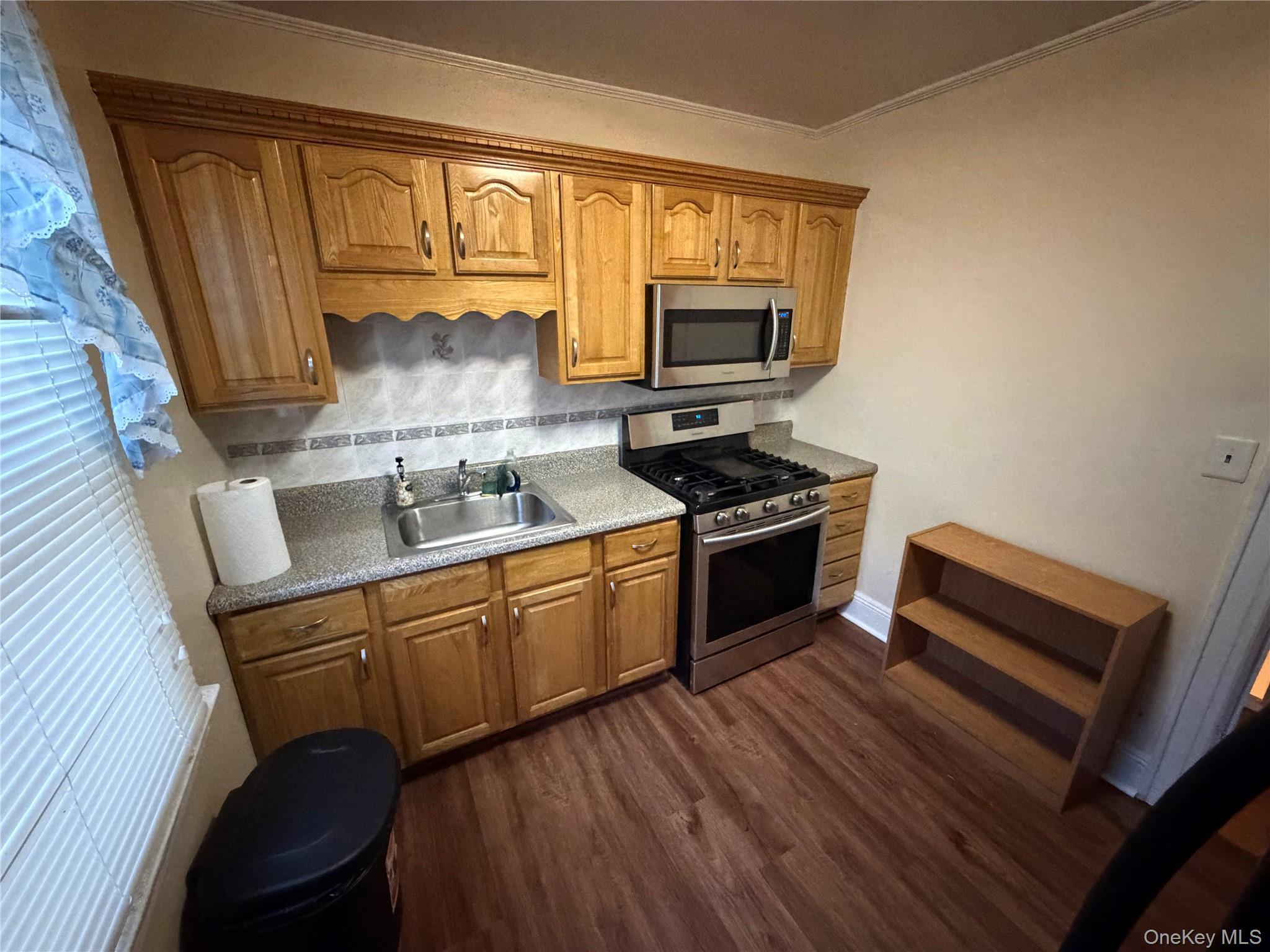 Apartment 115th Avenue Queens, NY 11420, MLS-988464-6