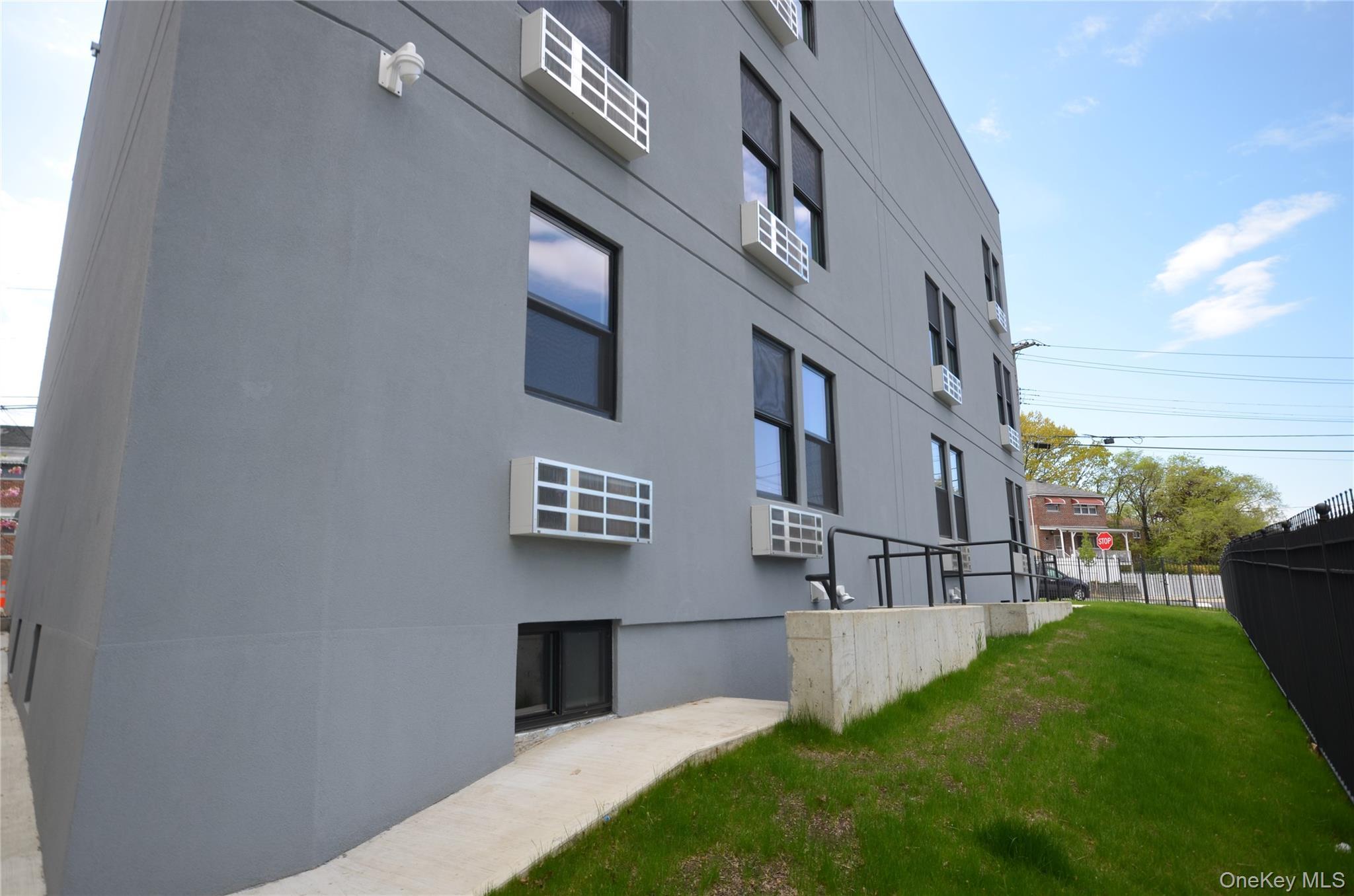 Commercial Sale Tiemann Avenue  Bronx, NY 10469, MLS-988466-19