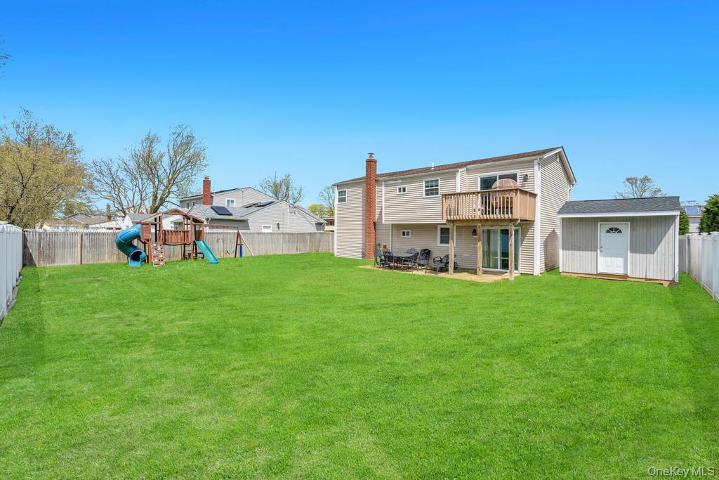Single Family Sayville  Suffolk County, NY 11716, MLS-988473-6