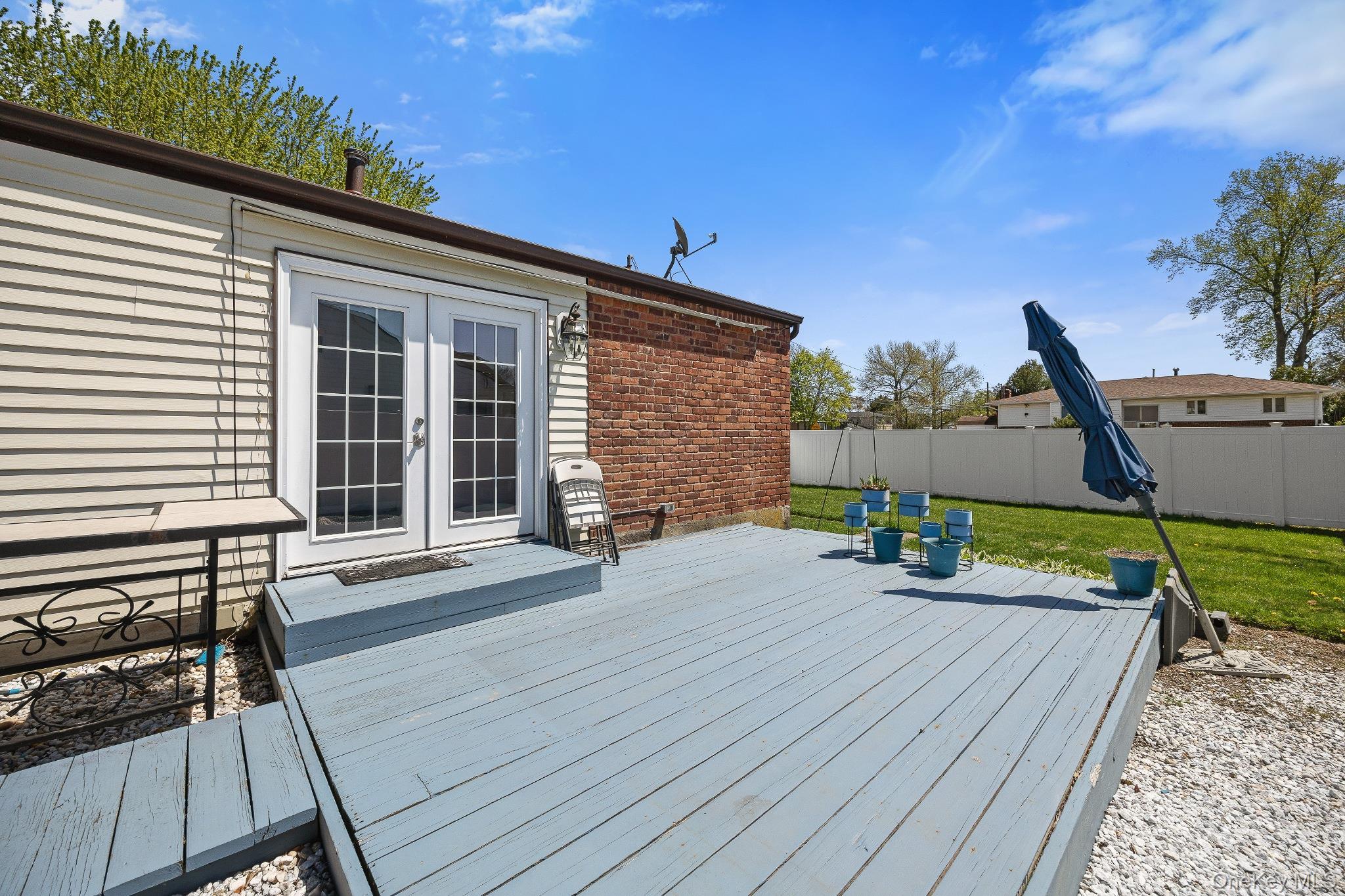 Single Family 23rd  Suffolk County, NY 11729, MLS-988477-3