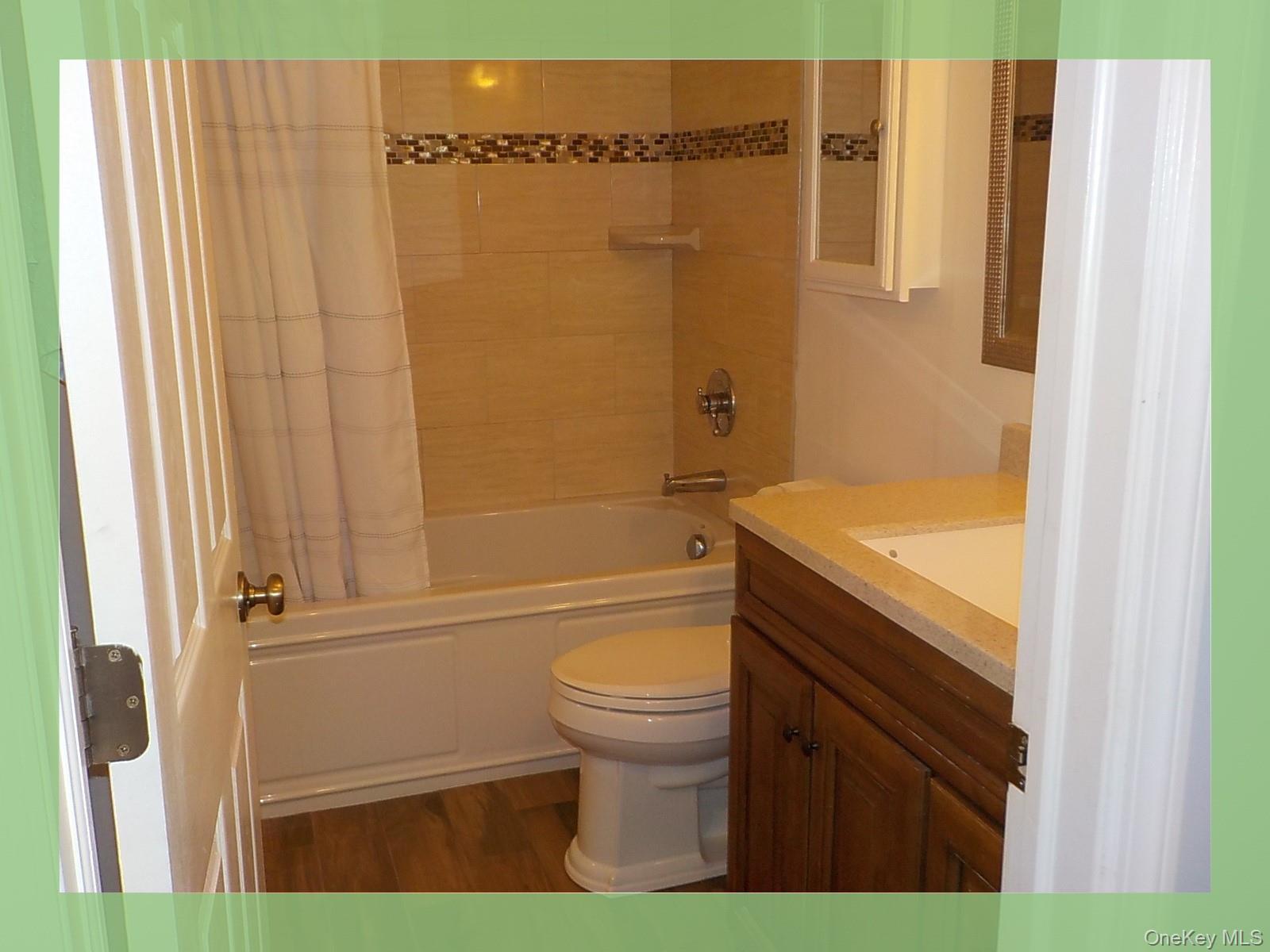 Single Family Mohawk  Suffolk County, NY 11718, MLS-988494-10