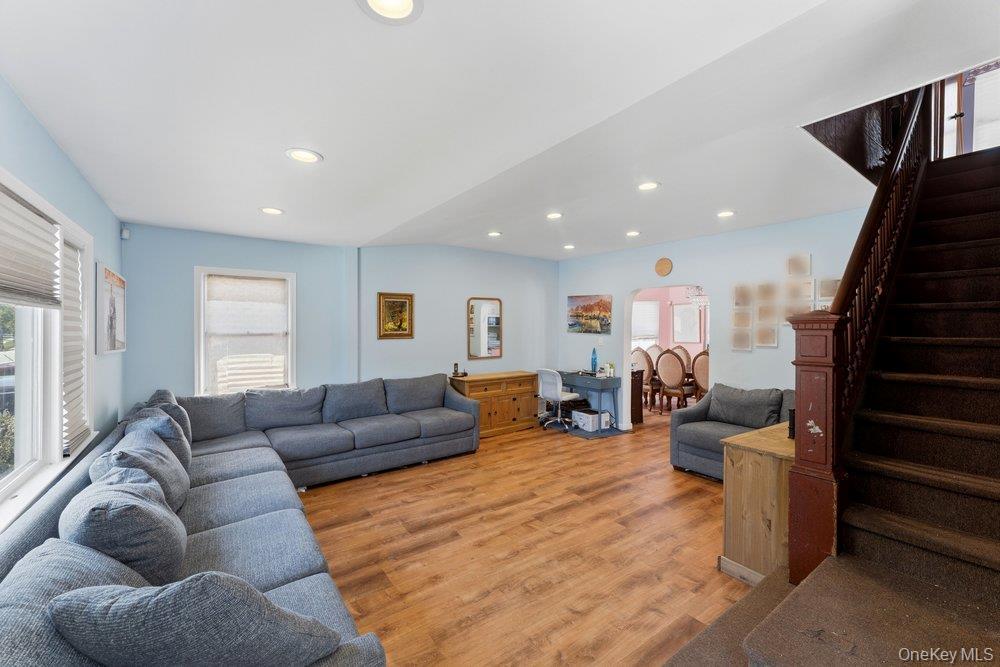Single Family Spruce  Nassau County, NY 11552, MLS-988498-4