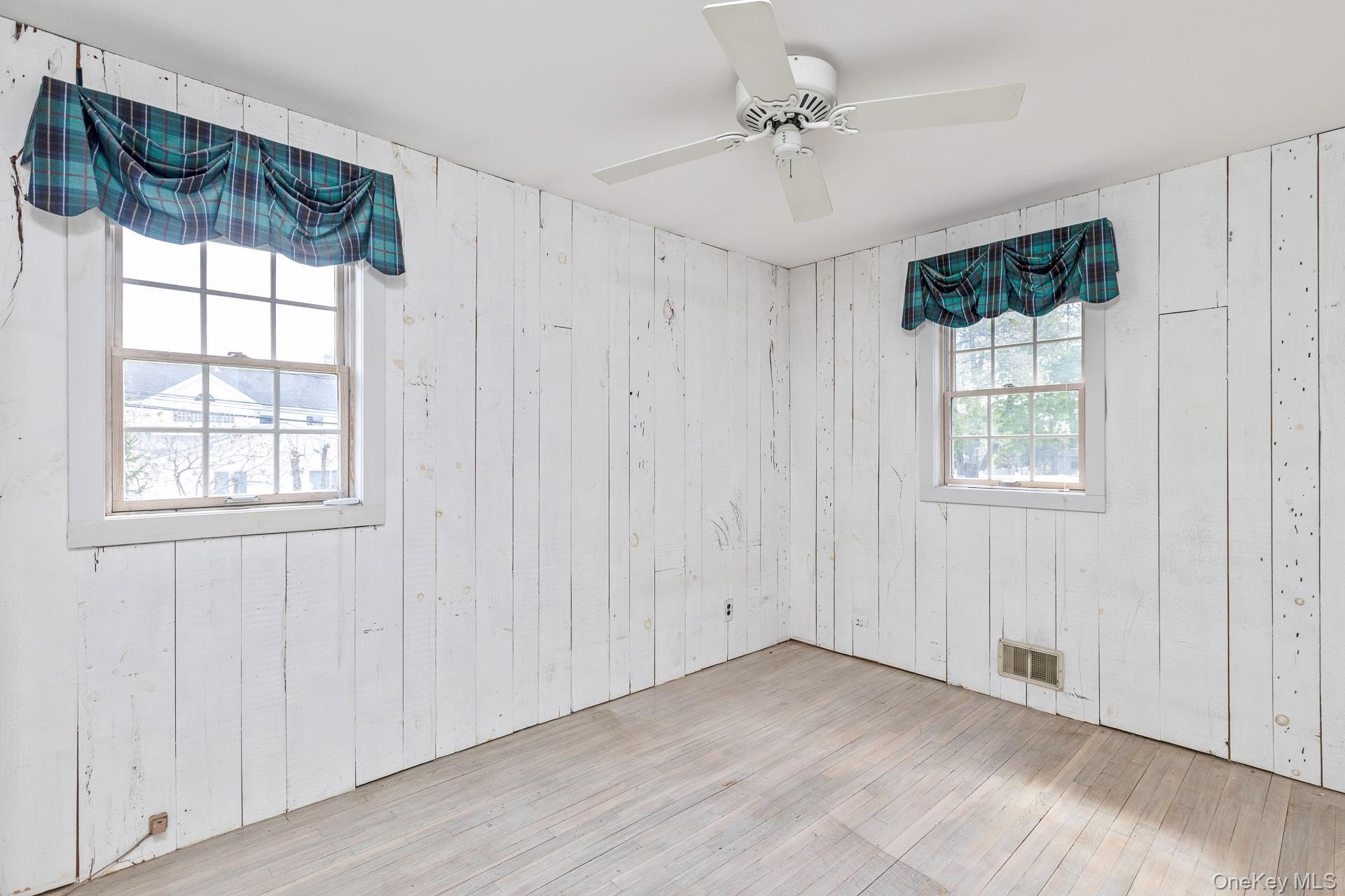 Single Family Fortune  Suffolk County, NY 11725, MLS-988502-21