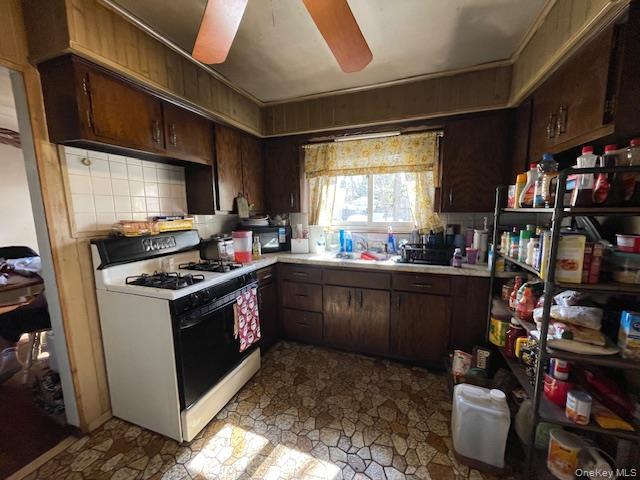 Single Family Osborn  Suffolk County, NY 11901, MLS-988509-4