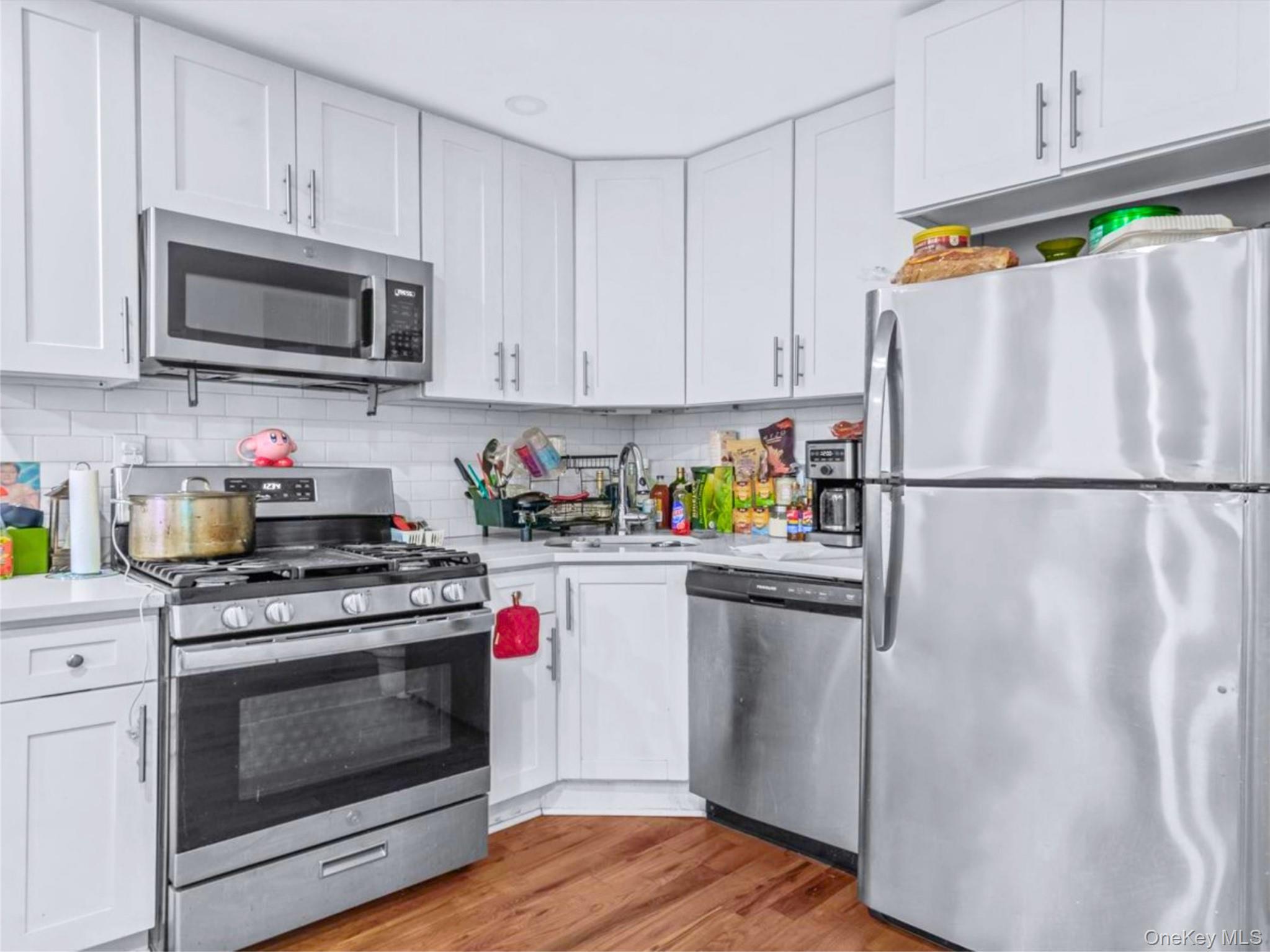 Single Family Avenue B  Brooklyn, NY 11236, MLS-988513-10