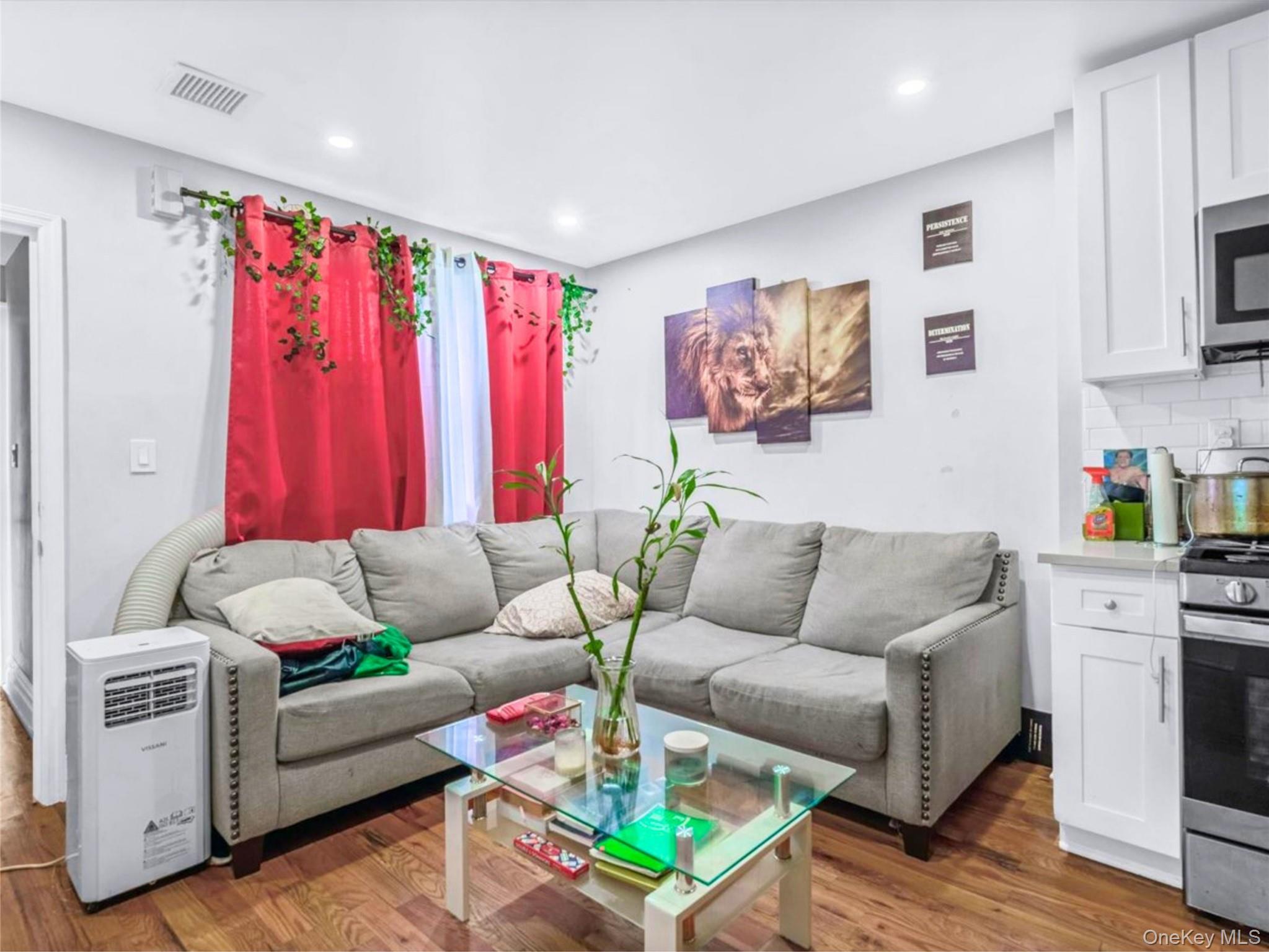 Single Family Avenue B  Brooklyn, NY 11236, MLS-988513-12