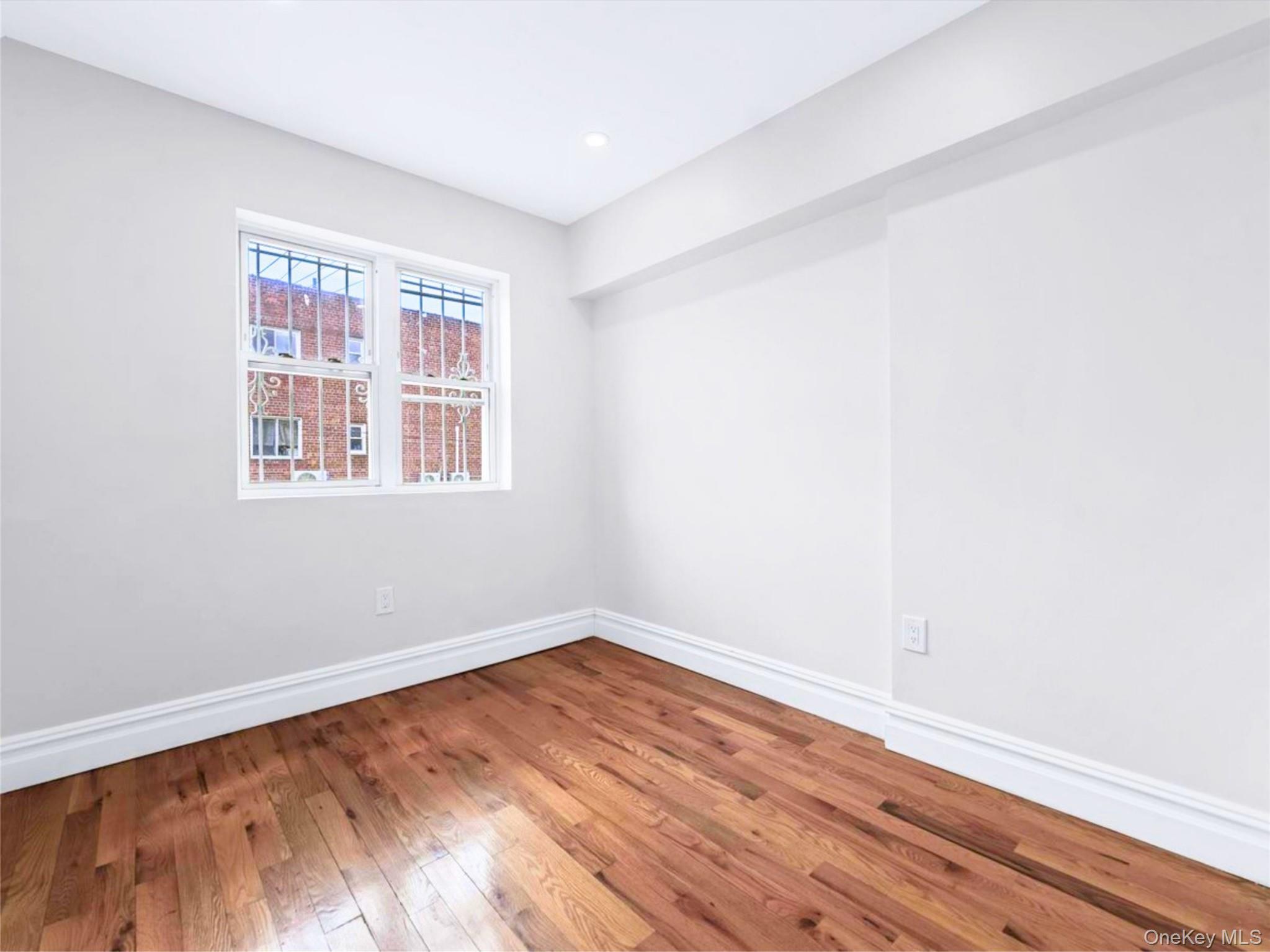Single Family Avenue B  Brooklyn, NY 11236, MLS-988513-19