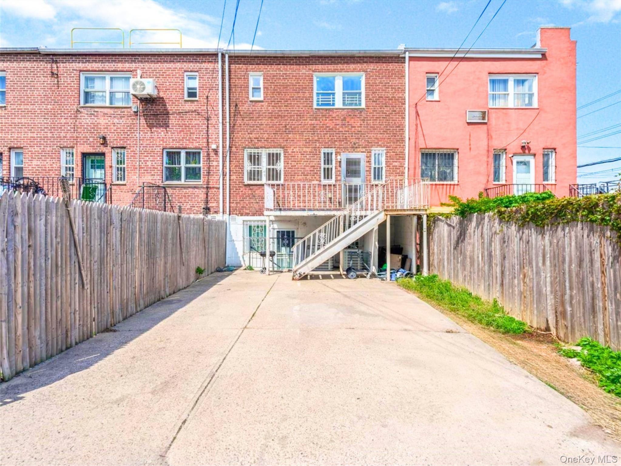 Single Family Avenue B  Brooklyn, NY 11236, MLS-988513-23