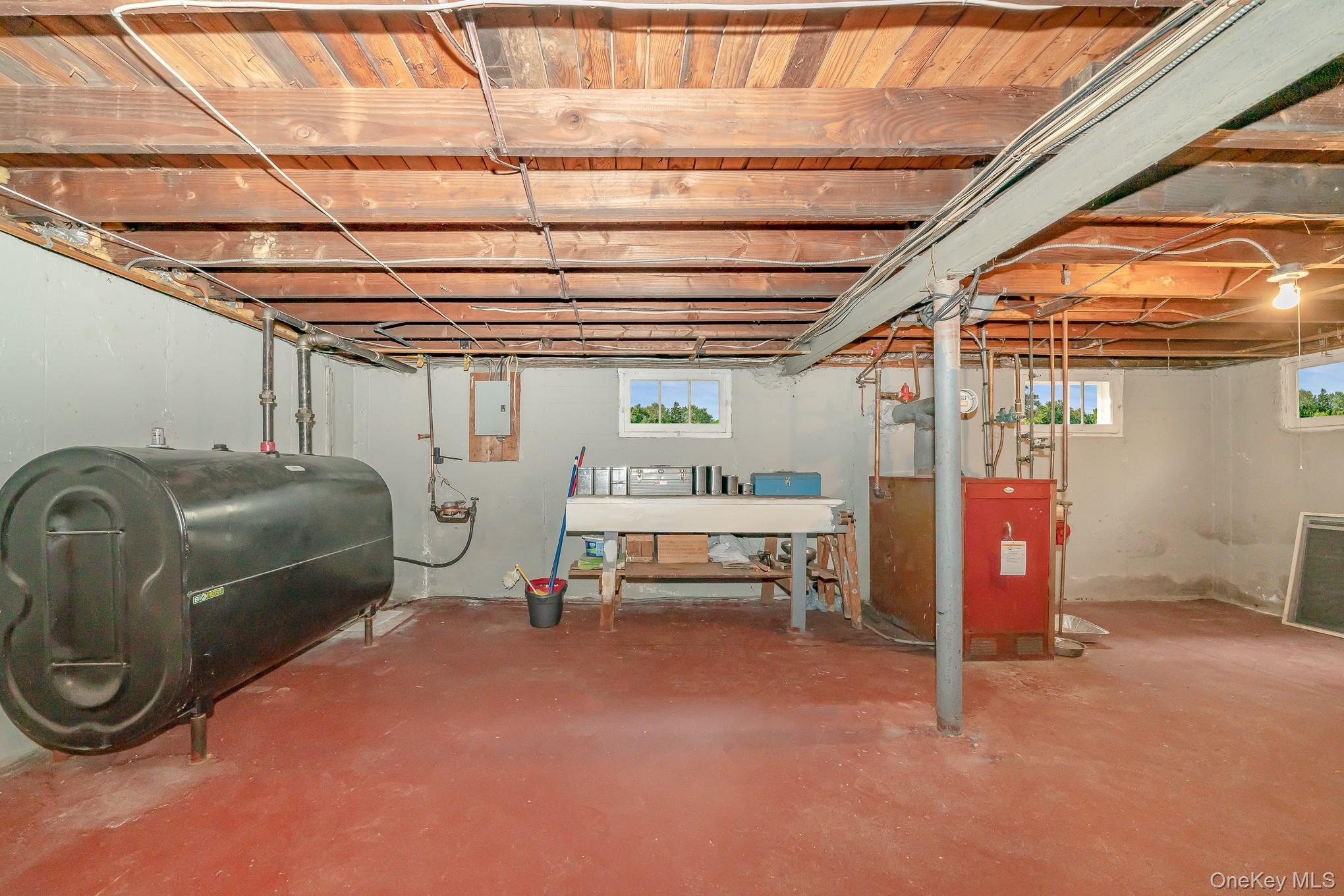 Single Family New York  Nassau County, NY 11783, MLS-988516-26