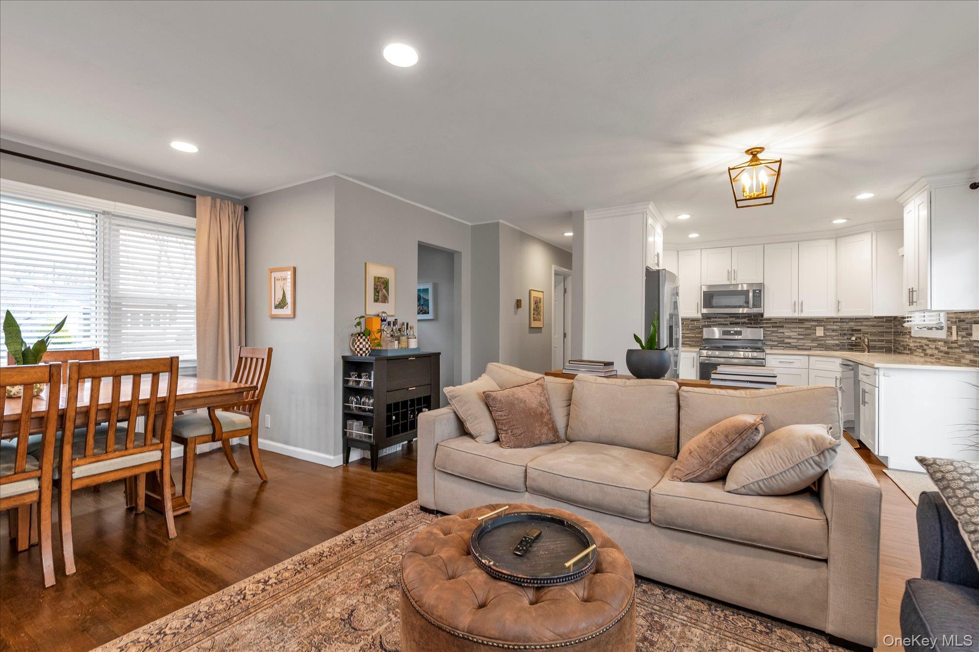 Single Family Locust  Nassau County, NY 11783, MLS-988534-5