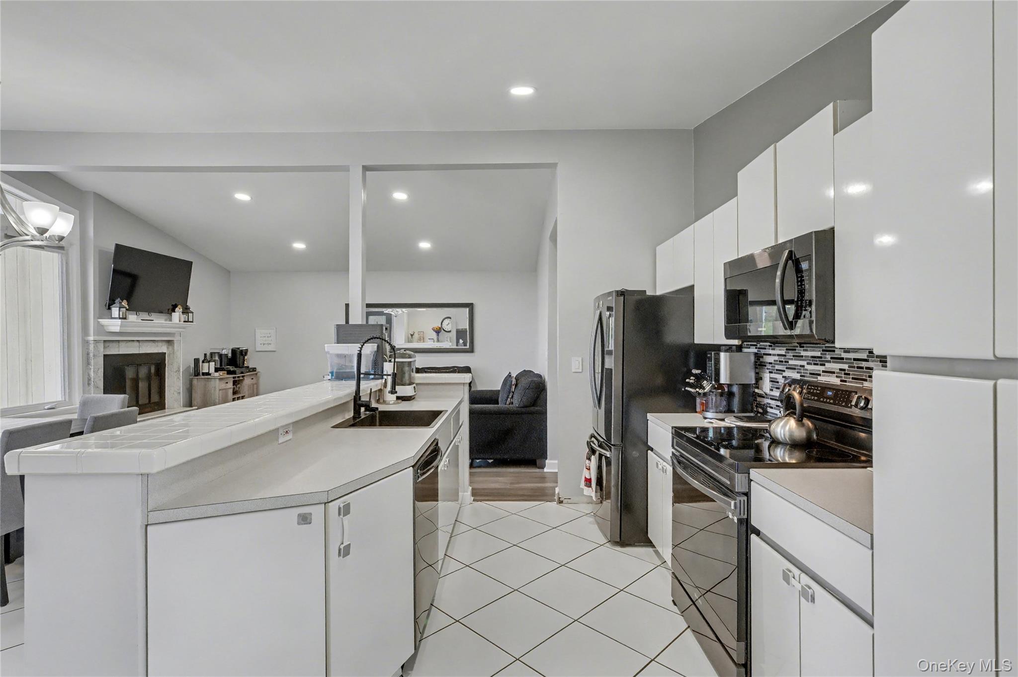 Single Family Pulaski  Suffolk County, NY 11731, MLS-988535-16