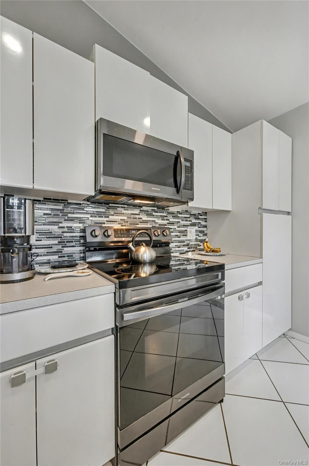 Single Family Pulaski  Suffolk County, NY 11731, MLS-988535-20