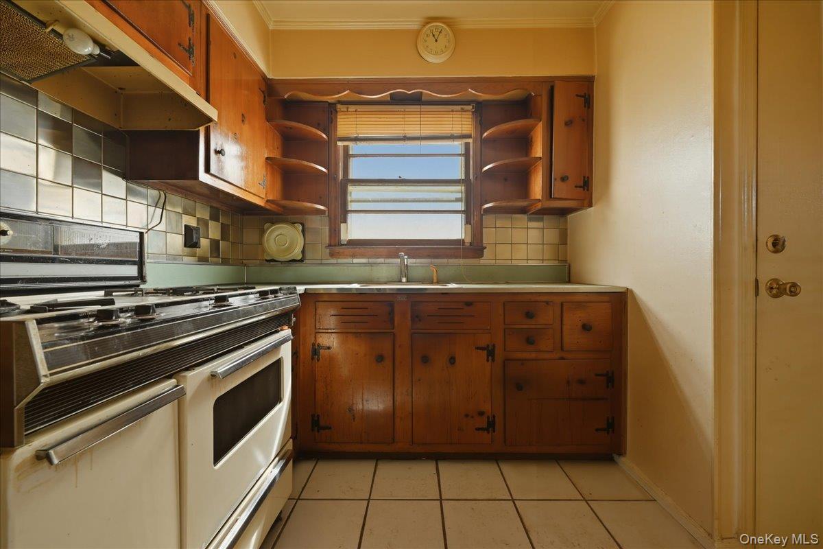 Single Family 147th Queens, NY 11422, MLS-988546-14