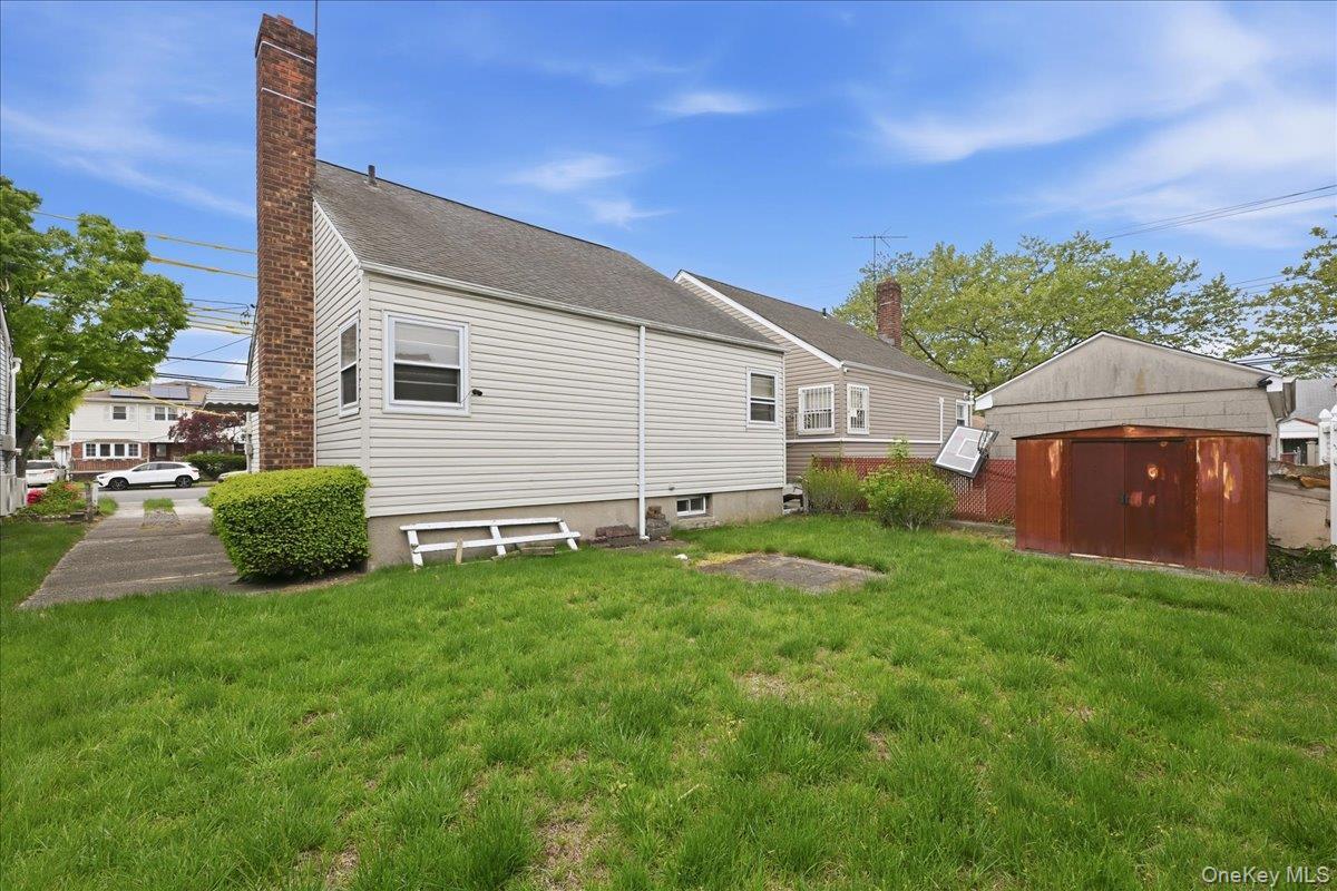 Single Family 147th Queens, NY 11422, MLS-988546-35