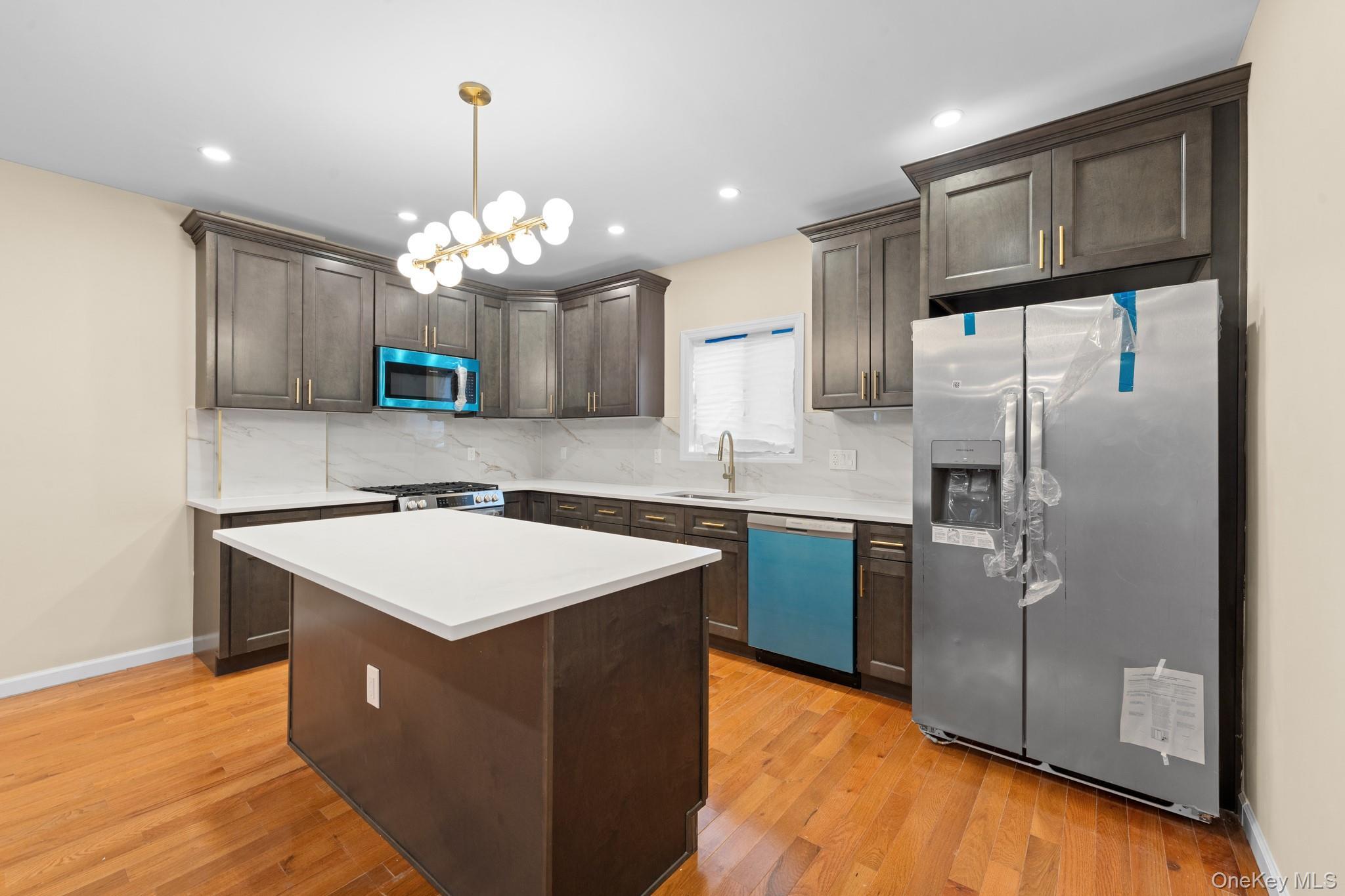 Single Family 106th Queens, NY 11429, MLS-988561-4