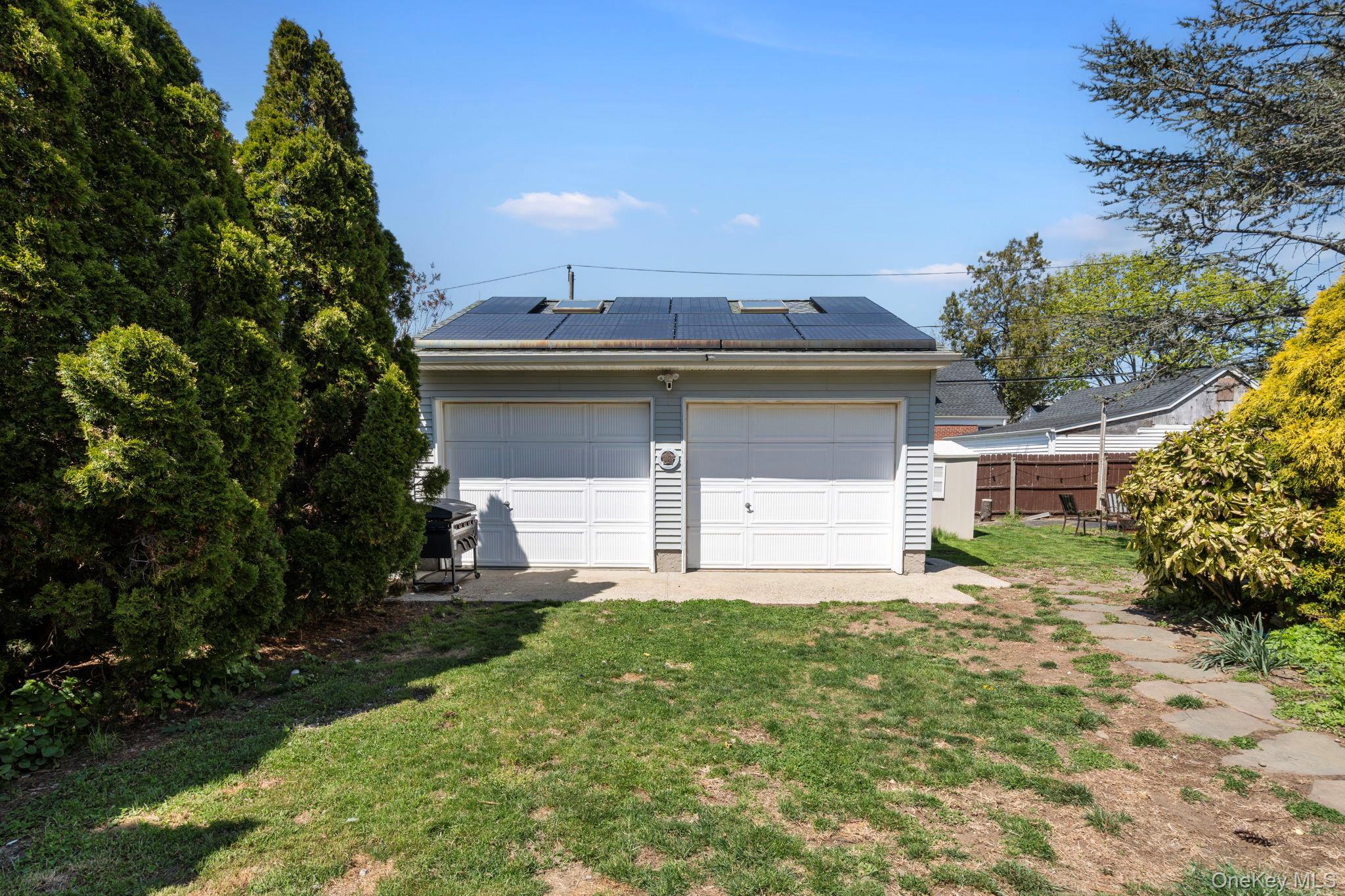 Single Family Church  Nassau County, NY 11510, MLS-988581-36