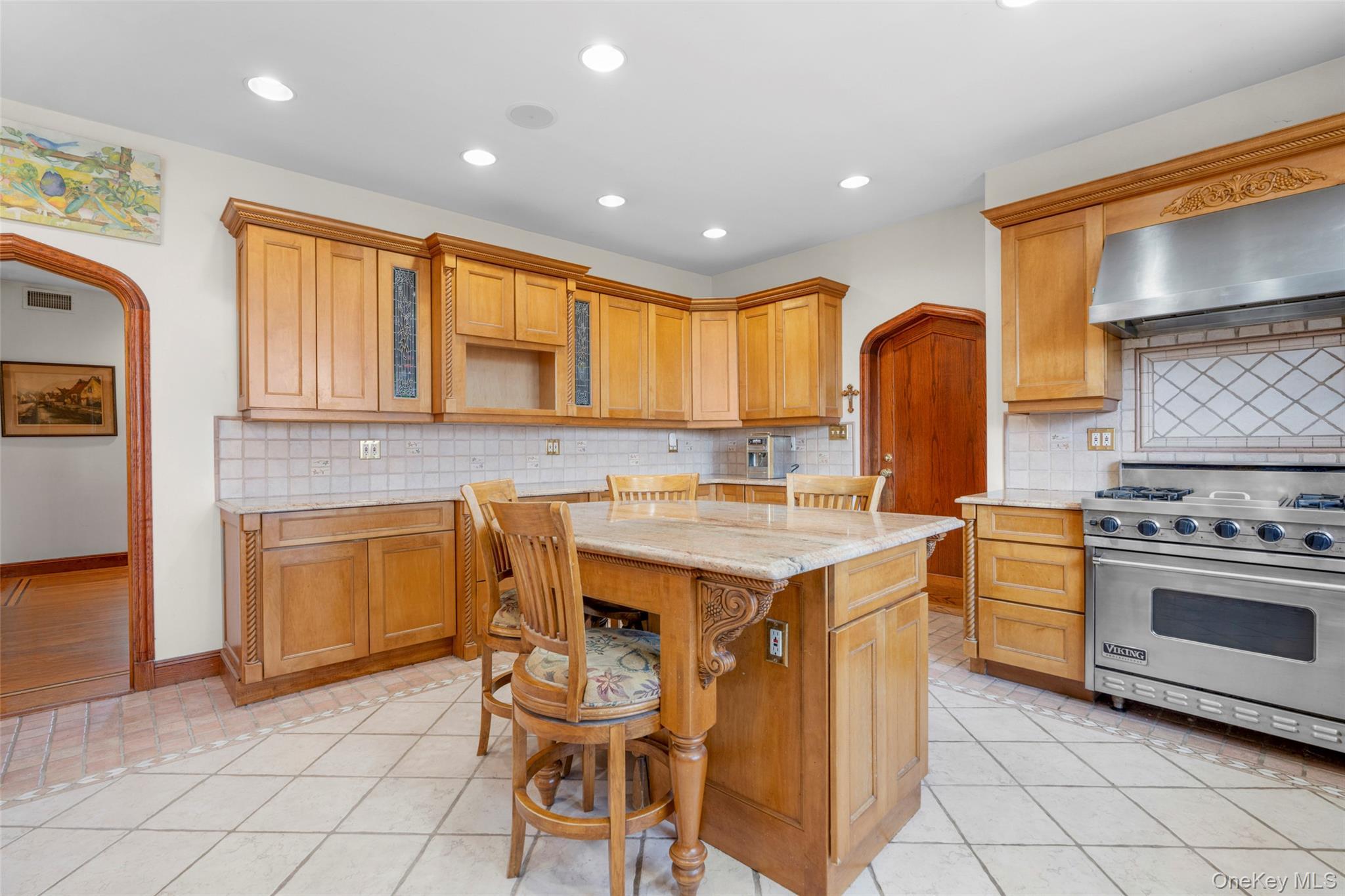 Single Family Carver Terrace  Westchester County, NY 10710, MLS-988593-9