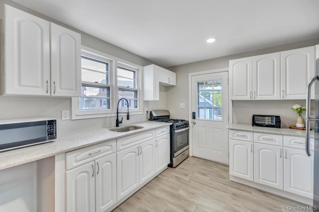 Single Family West  Nassau County, NY 11559, MLS-988612-15