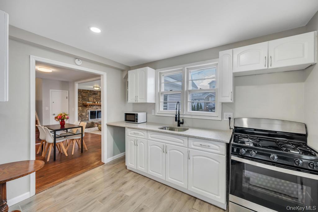 Single Family West  Nassau County, NY 11559, MLS-988612-16