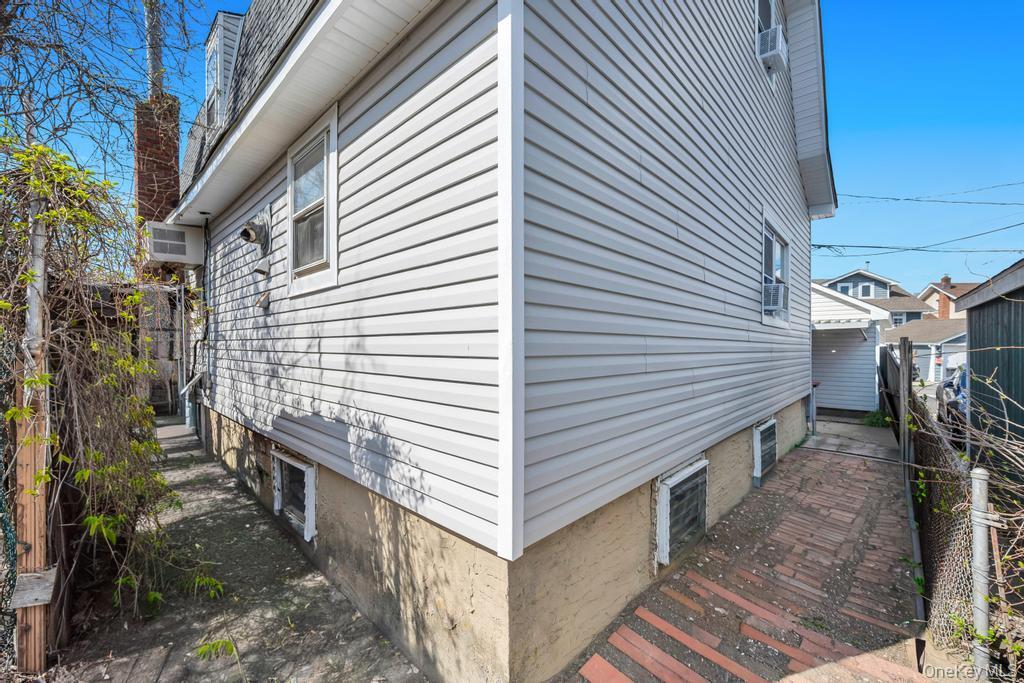 Single Family West  Nassau County, NY 11559, MLS-988612-6