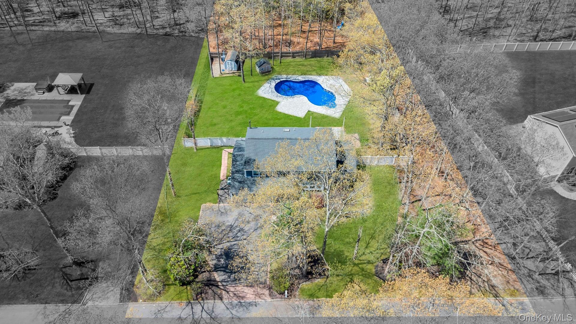 Single Family Ramblewood  Suffolk County, NY 11961, MLS-988628-2