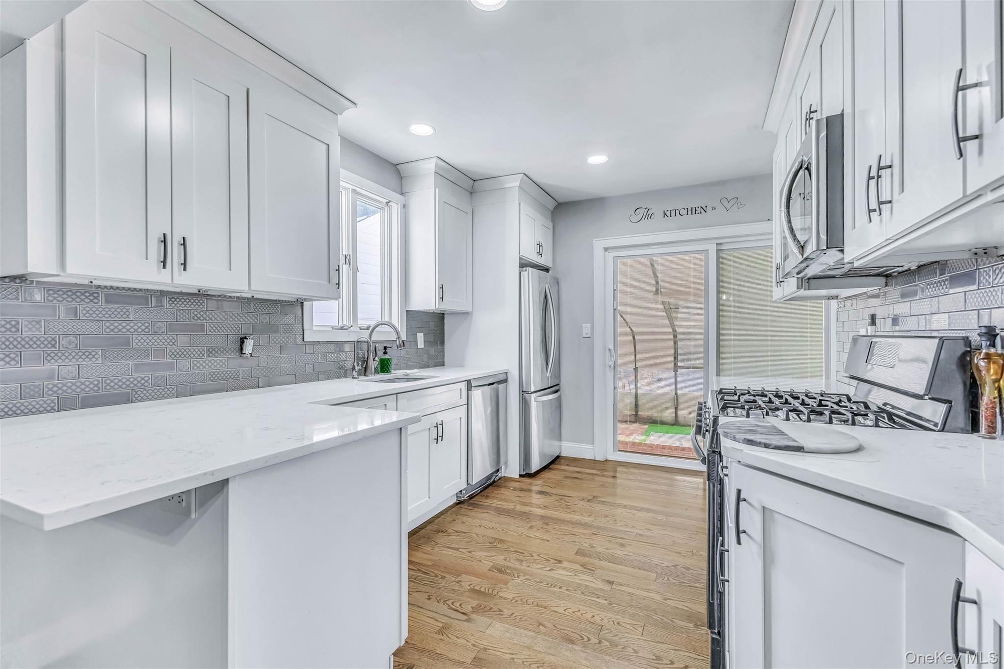 Single Family Greenwood  Suffolk County, NY 11706, MLS-988638-16