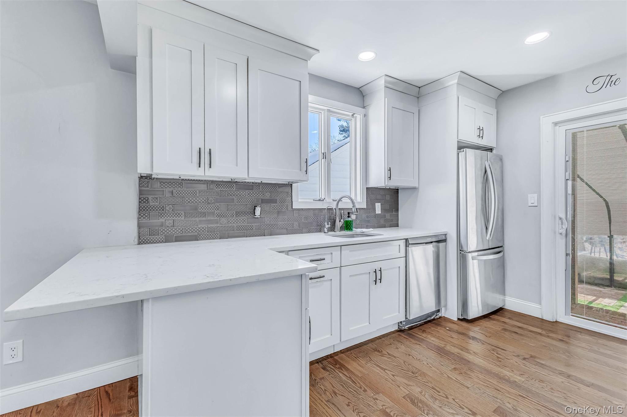 Single Family Greenwood  Suffolk County, NY 11706, MLS-988638-21