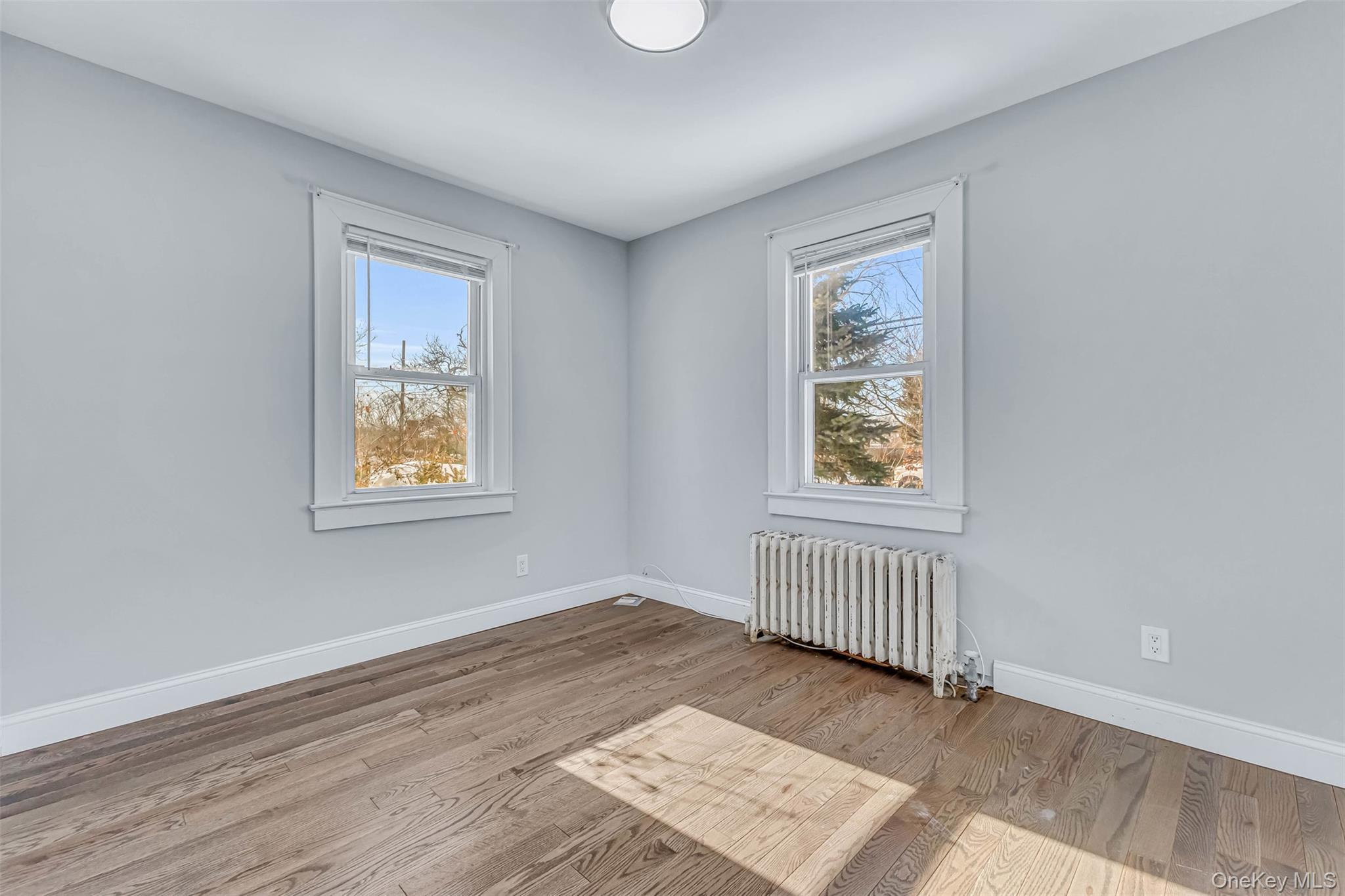 Single Family Greenwood  Suffolk County, NY 11706, MLS-988638-26