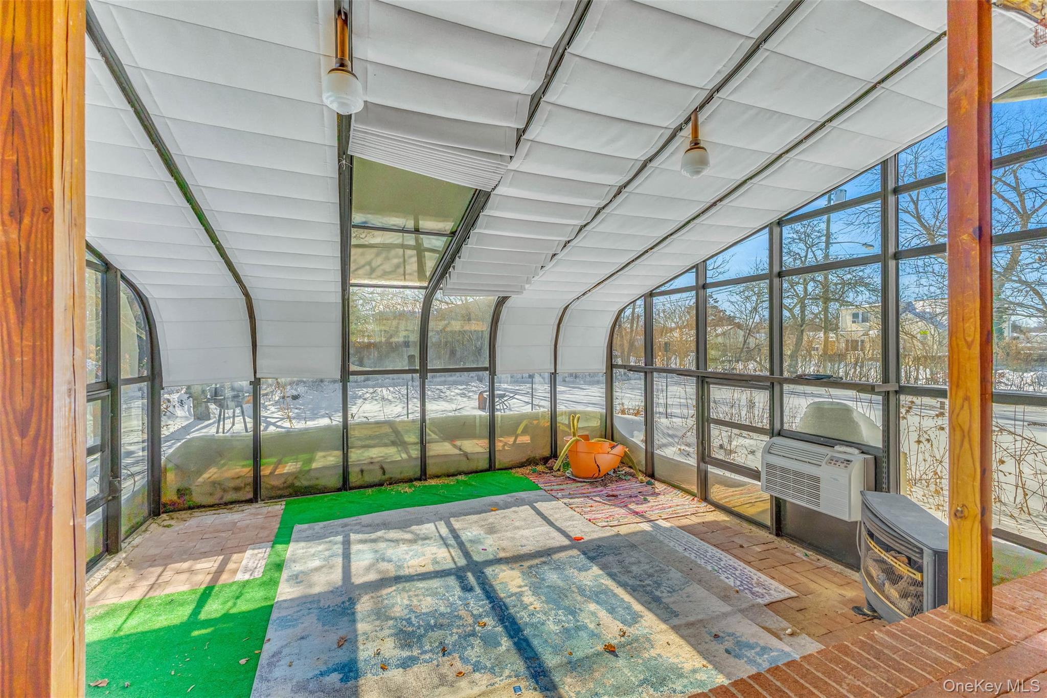 Single Family Greenwood  Suffolk County, NY 11706, MLS-988638-50