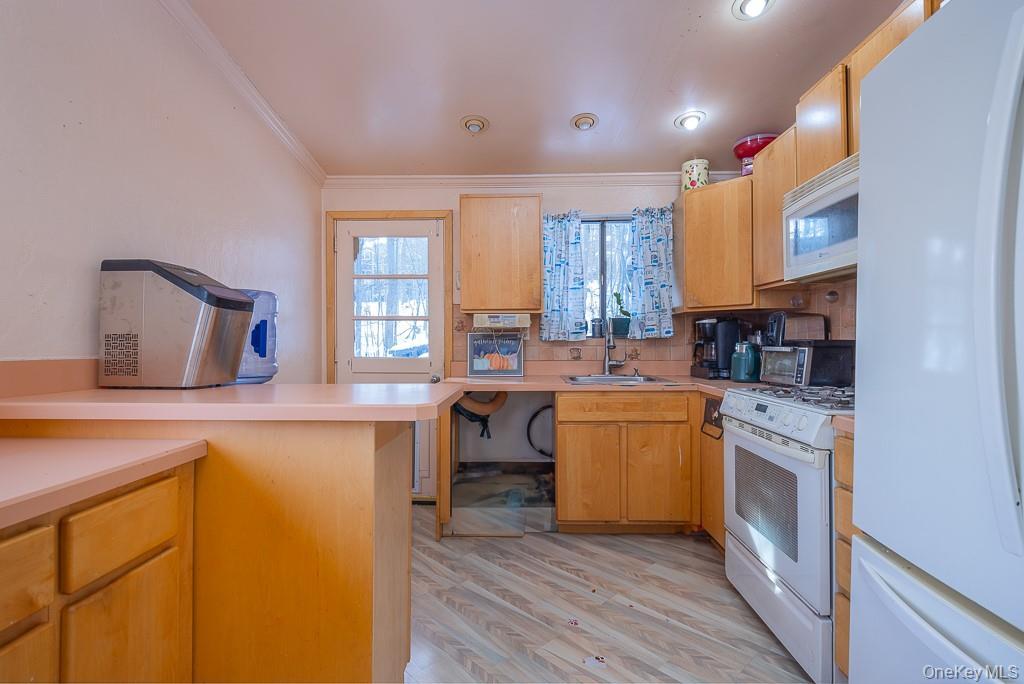 Single Family Tennyson  Rockland County, NY 10954, MLS-988659-11