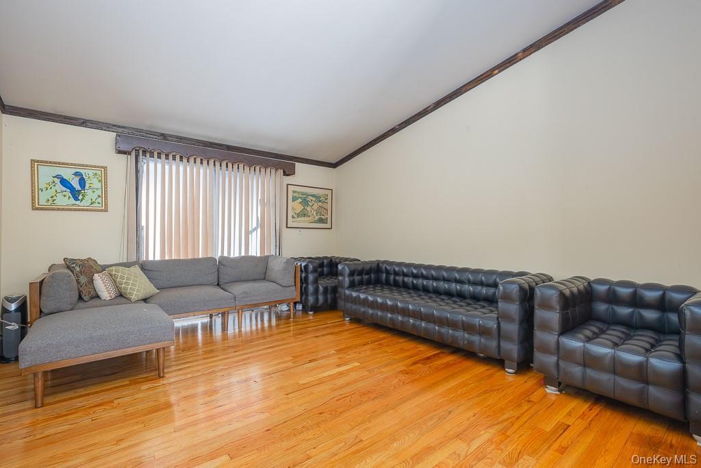 Single Family Tennyson  Rockland County, NY 10954, MLS-988659-8