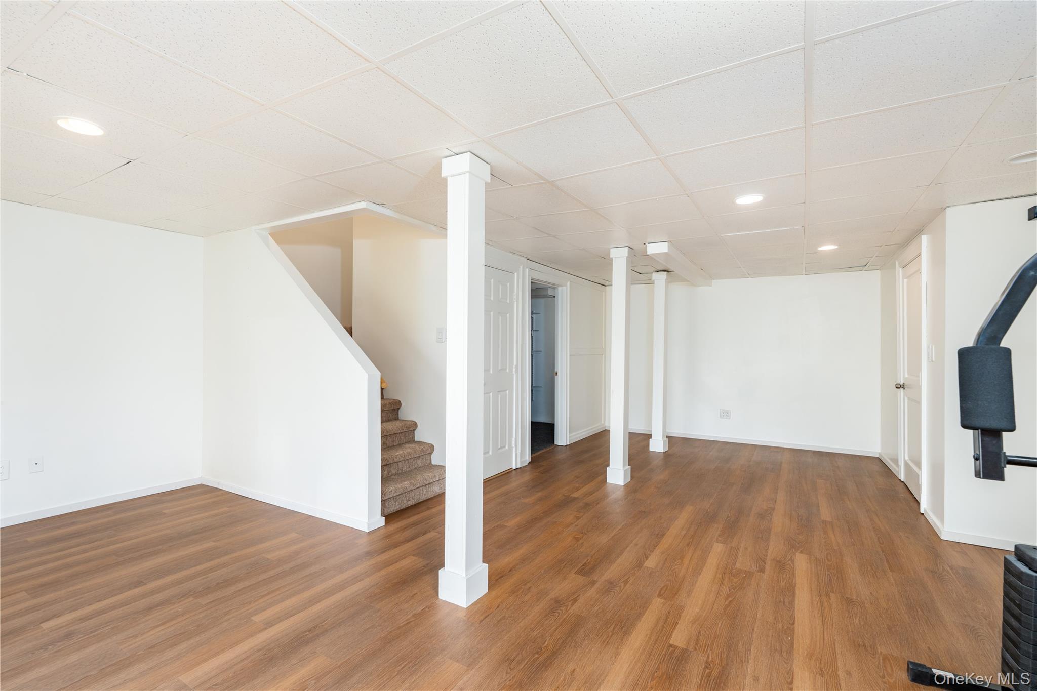 Condo Chelsea Dutchess County, NY 12533, MLS-988660-15