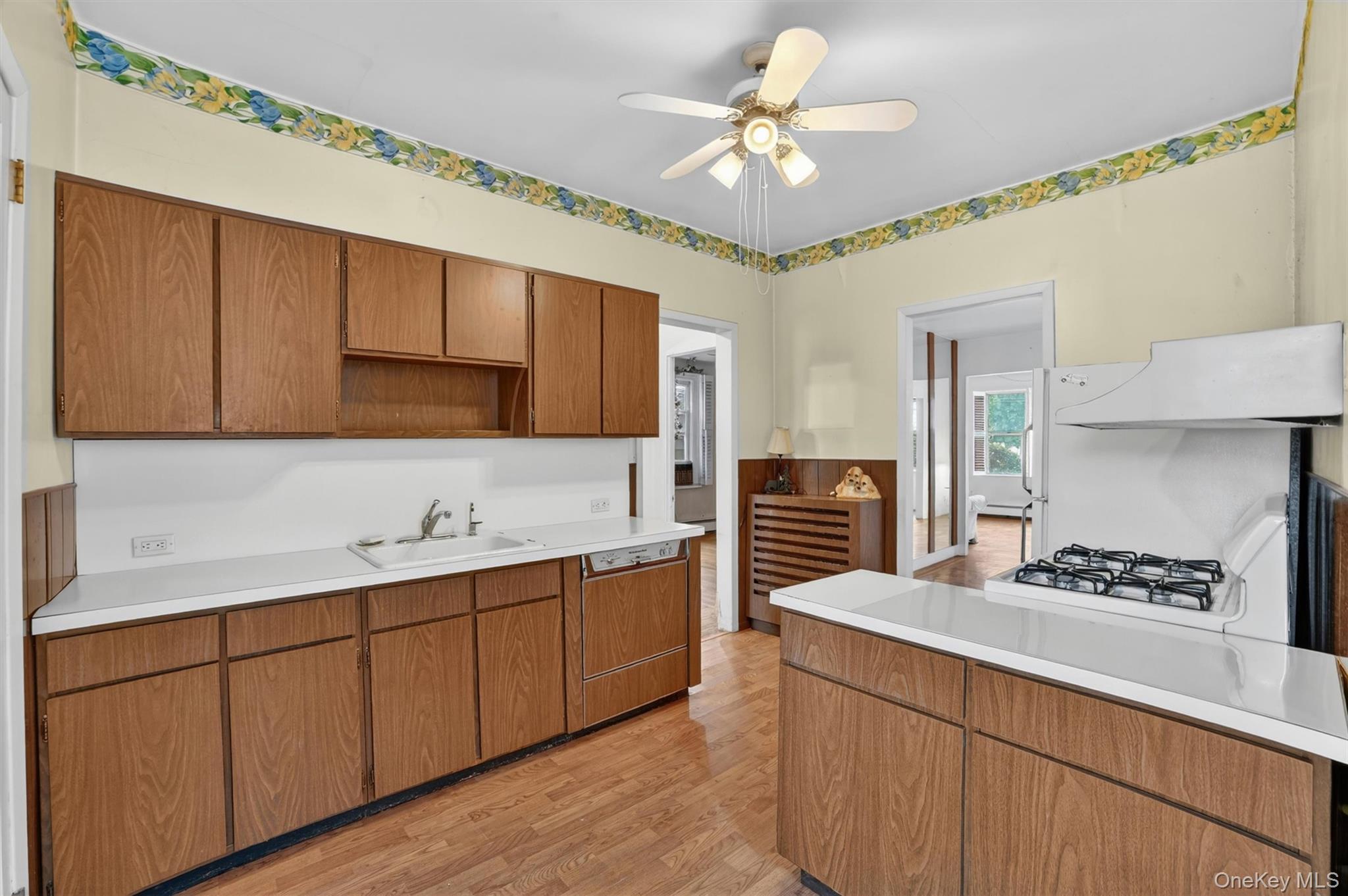 Single Family Ellsworth  Bronx, NY 10465, MLS-988663-13