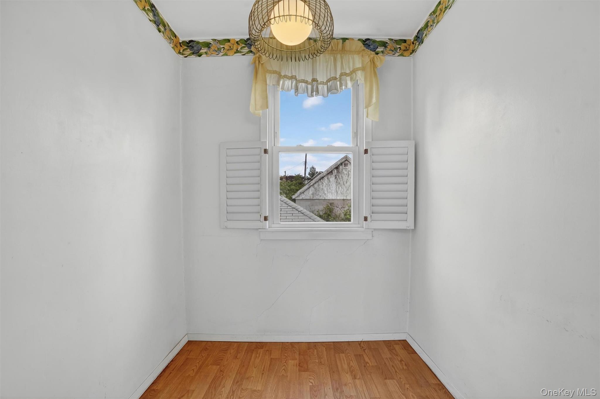 Single Family Ellsworth  Bronx, NY 10465, MLS-988663-16