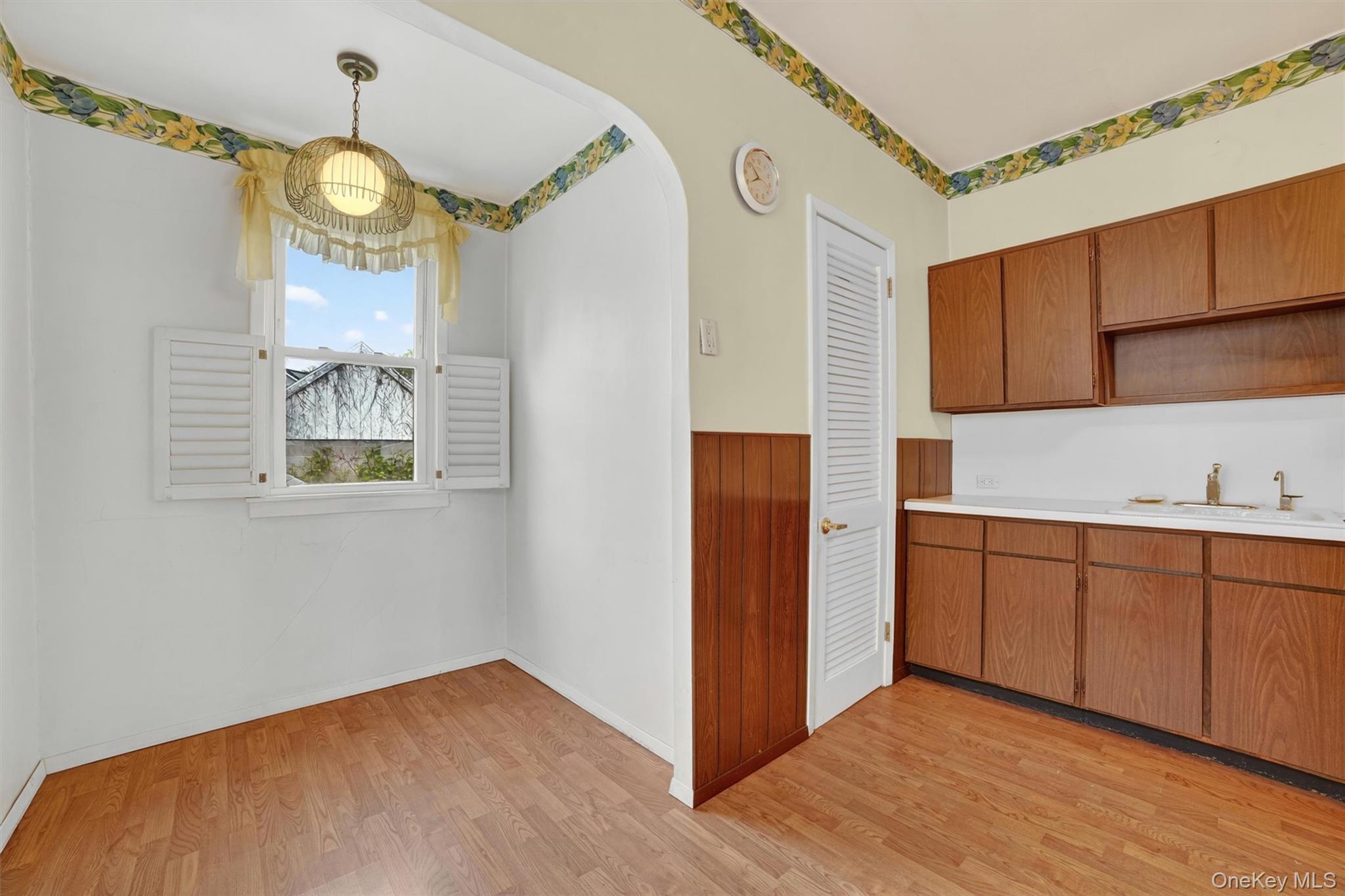Single Family Ellsworth  Bronx, NY 10465, MLS-988663-17