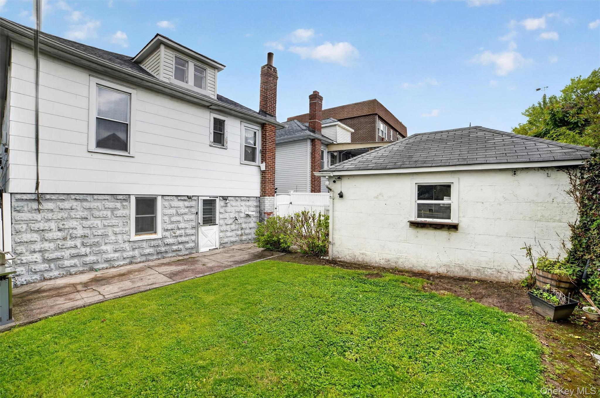 Single Family Ellsworth  Bronx, NY 10465, MLS-988663-39