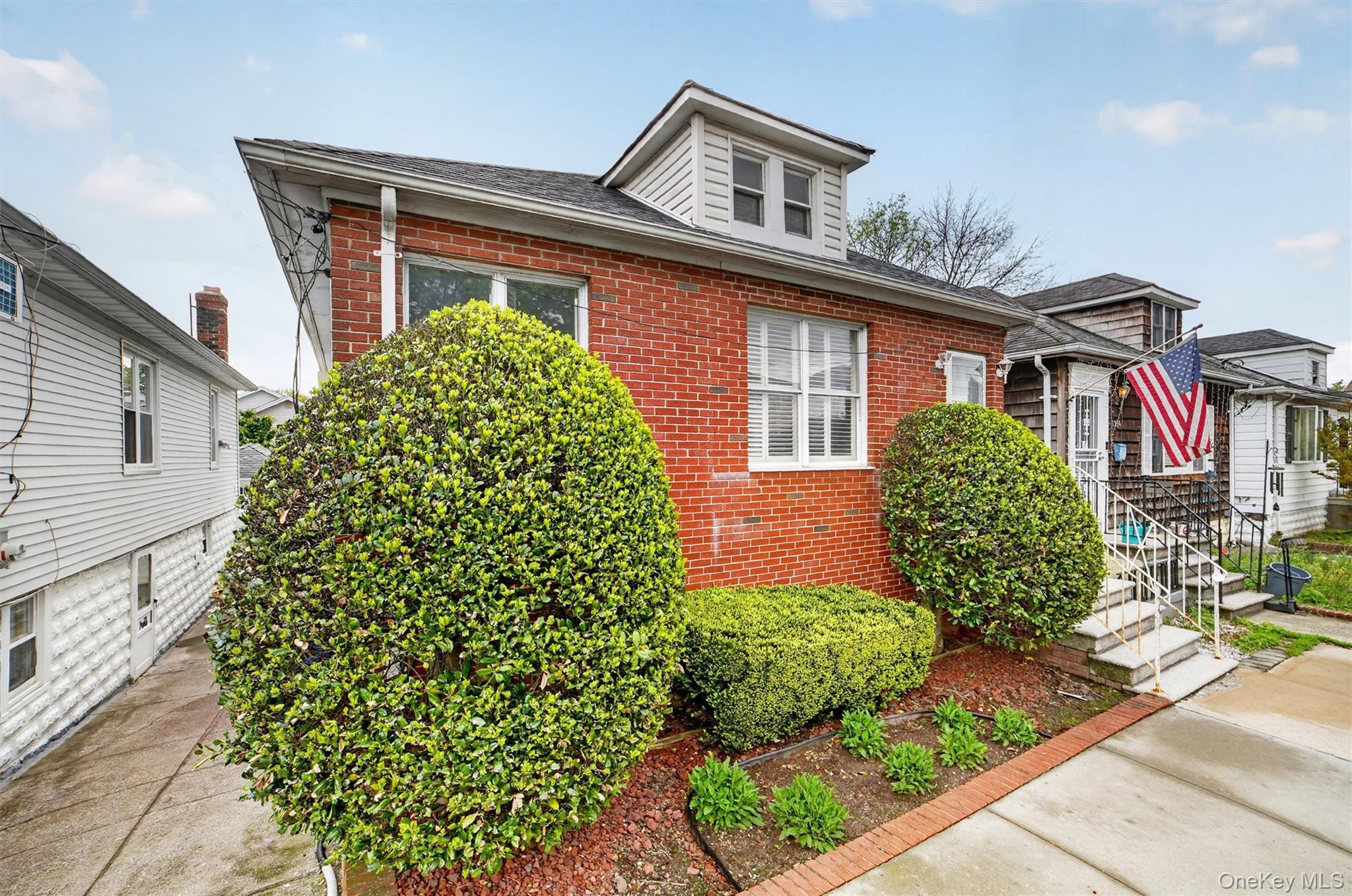 Single Family Ellsworth  Bronx, NY 10465, MLS-988663-41