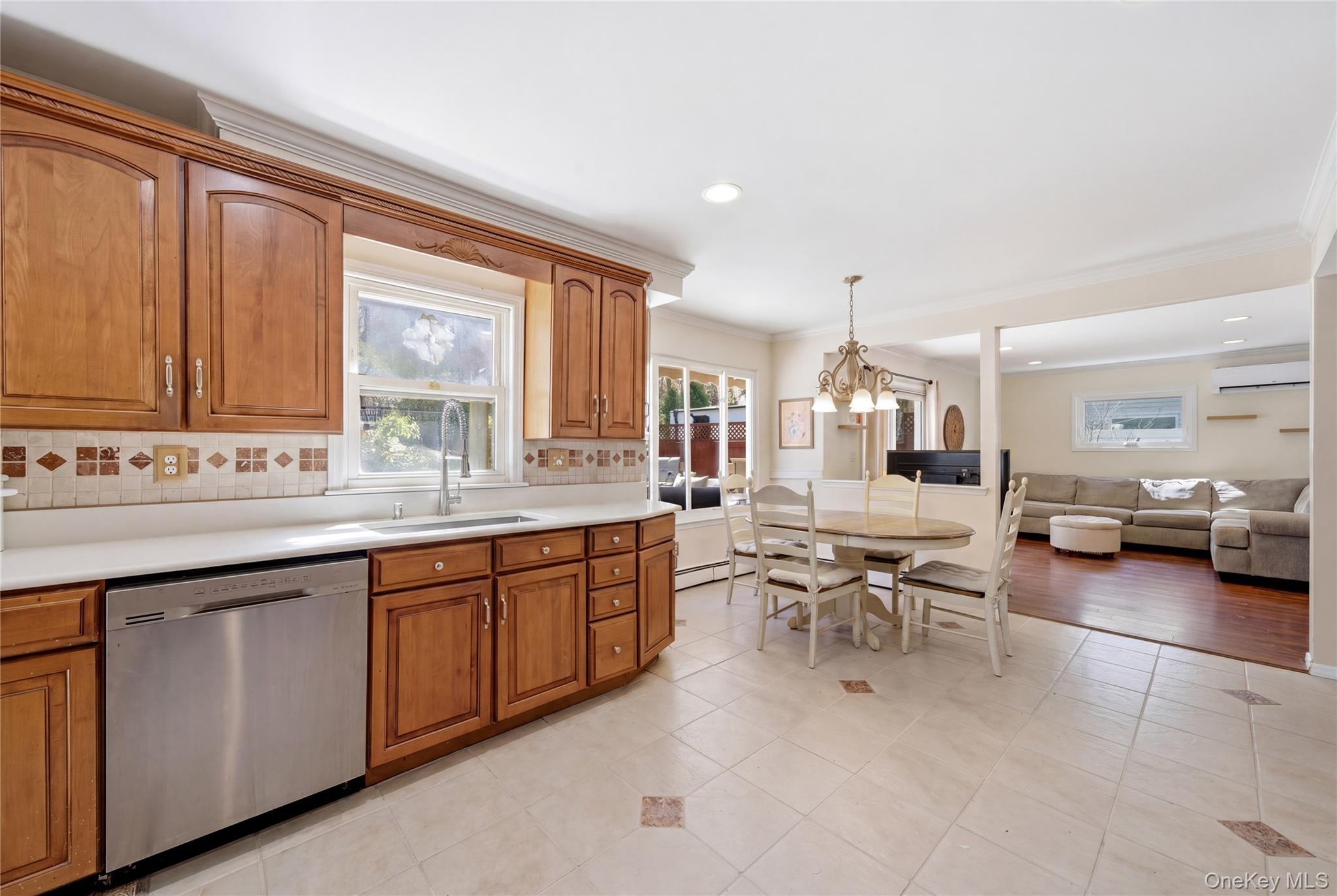 Single Family Fallen Leaf  Suffolk County, NY 11741, MLS-988672-11