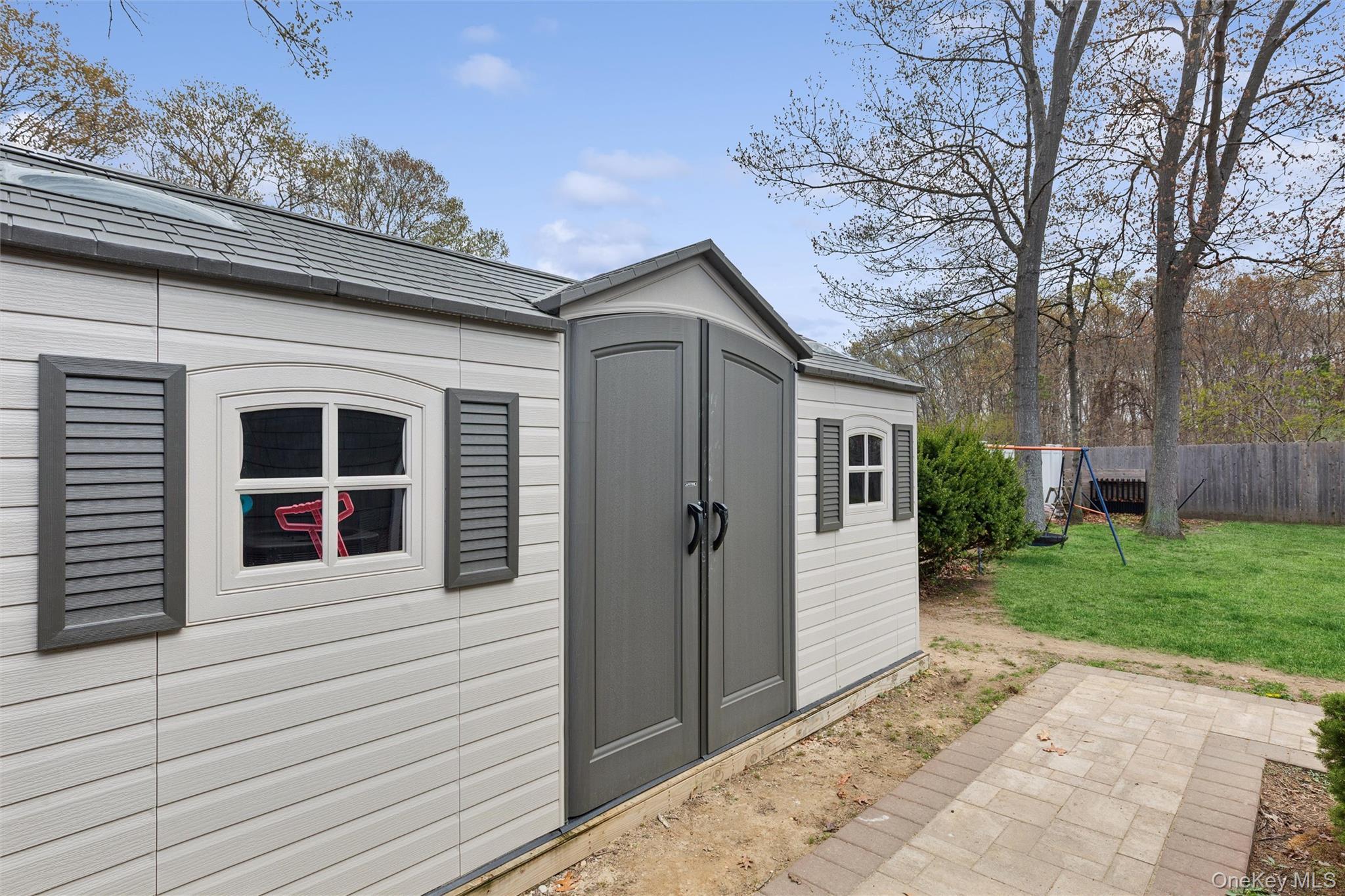 Single Family Griffin  Suffolk County, NY 11766, MLS-988706-36