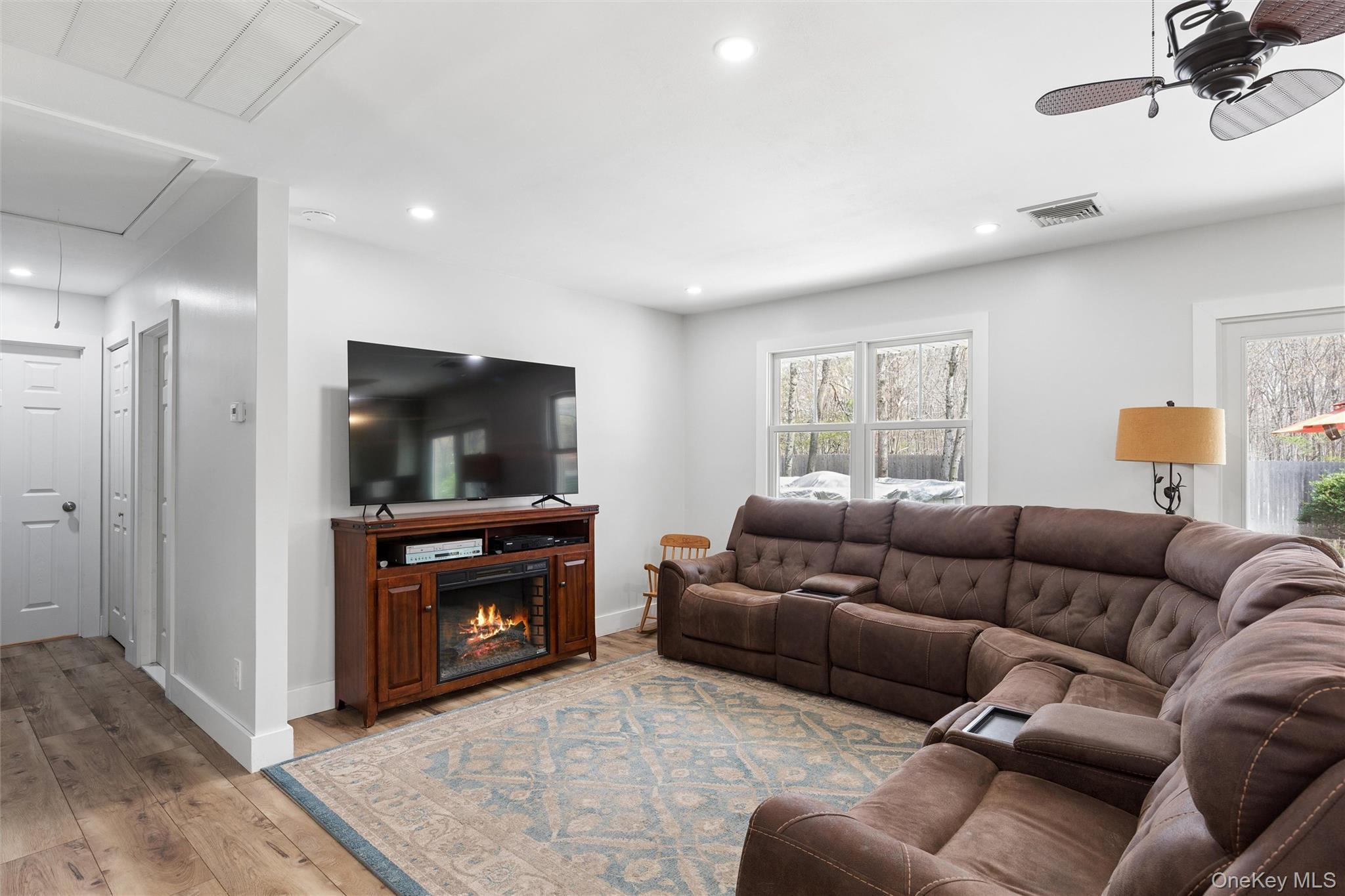 Single Family Griffin  Suffolk County, NY 11766, MLS-988706-8