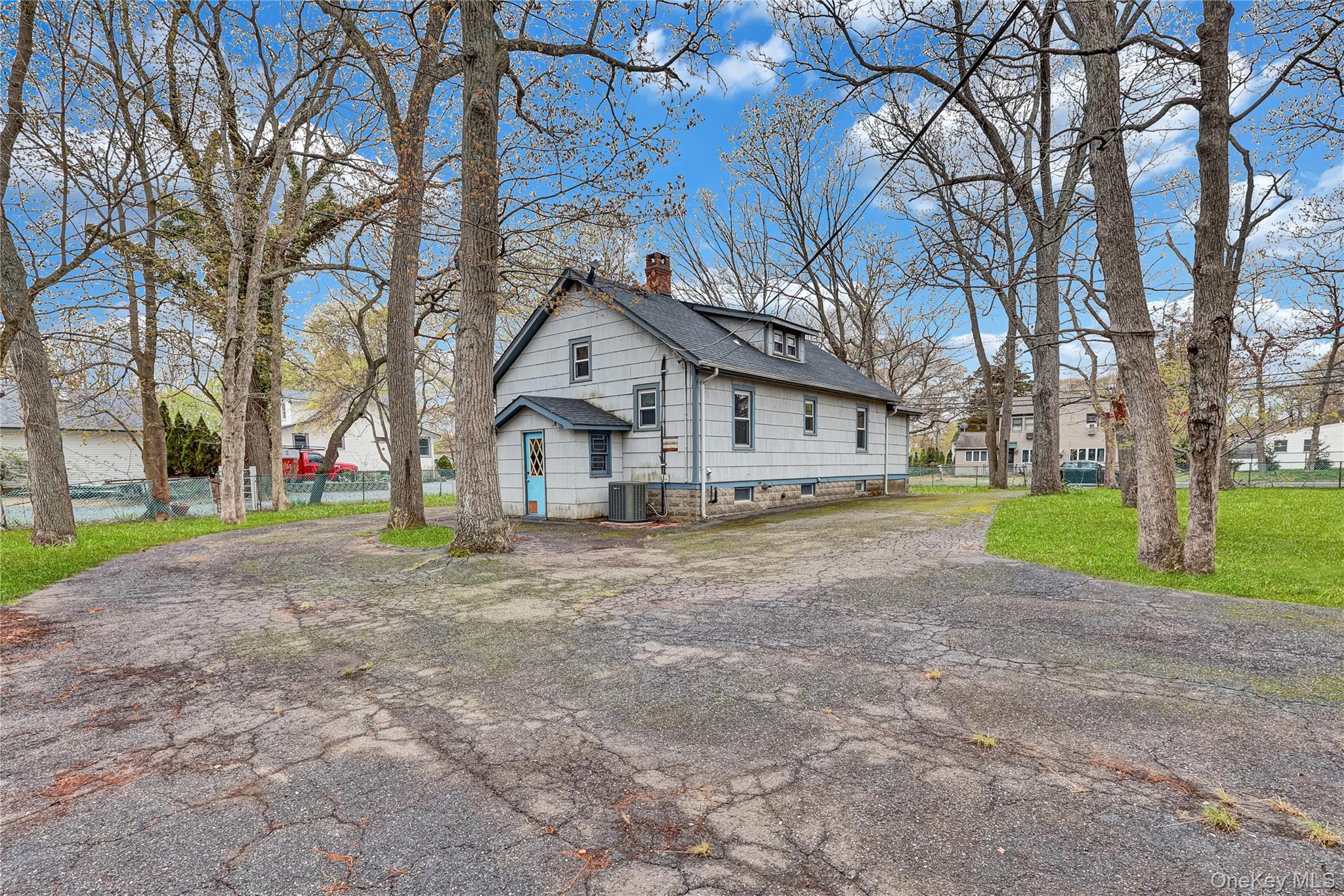 Single Family Washington  Suffolk County, NY 11720, MLS-988708-2