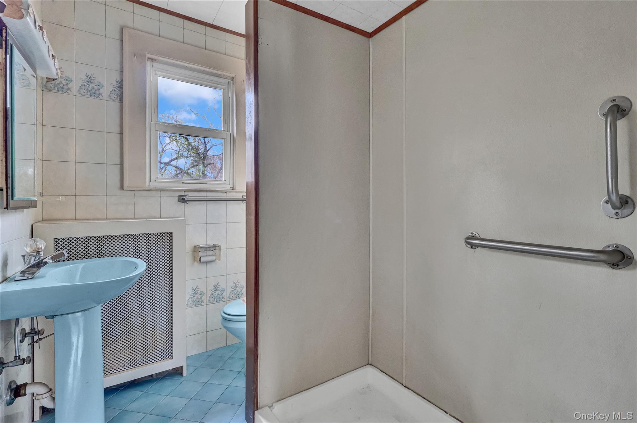 Single Family Washington  Suffolk County, NY 11720, MLS-988708-8