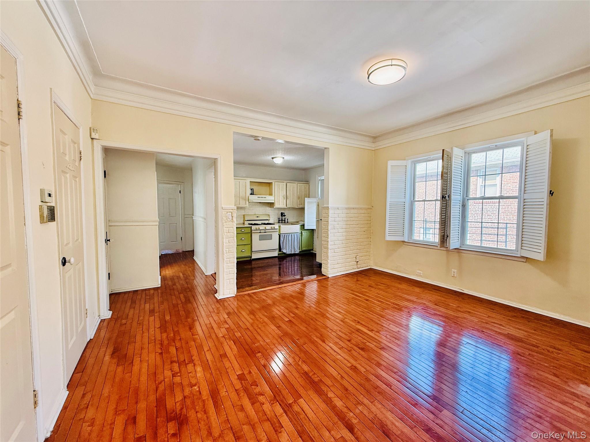 Single Family Harrington Bronx, NY 10461, MLS-988712-3