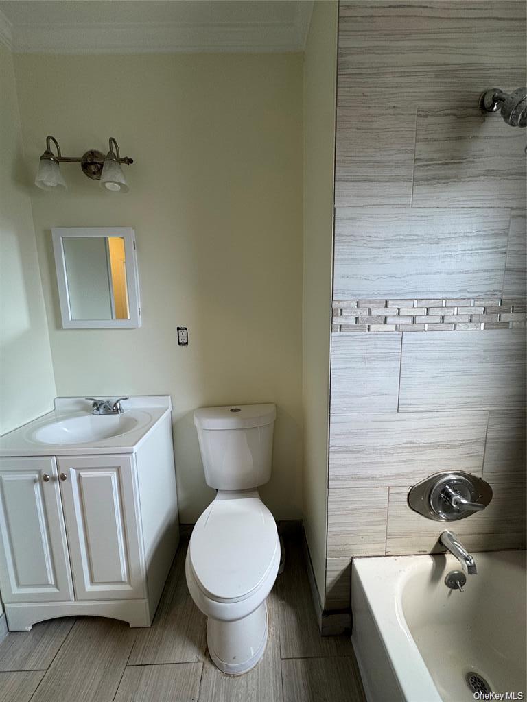 Single Family Star  Nassau County, NY 11003, MLS-988716-13