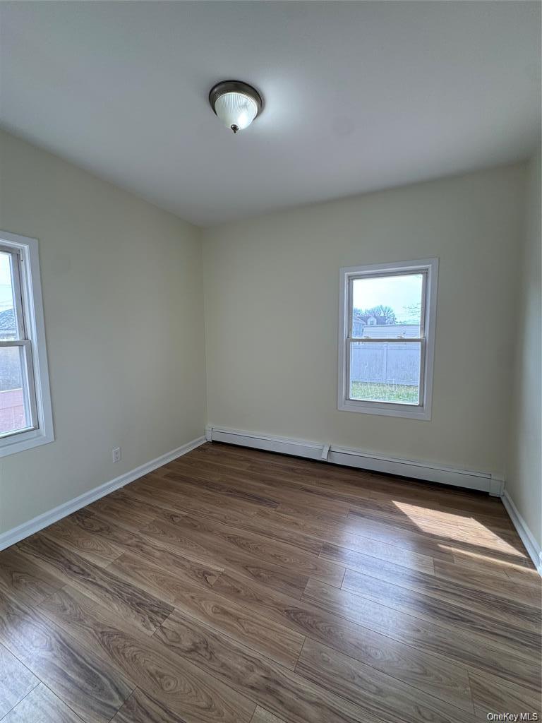 Single Family Star  Nassau County, NY 11003, MLS-988716-16