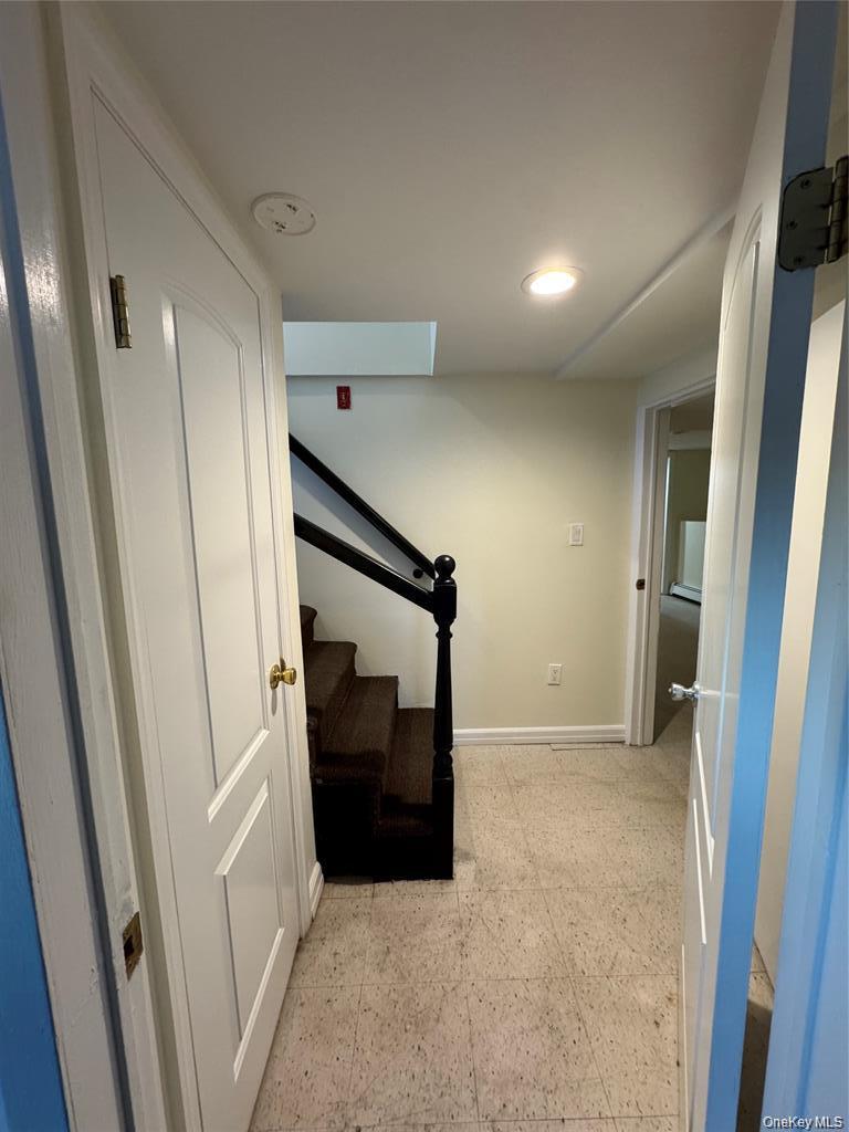 Single Family Star  Nassau County, NY 11003, MLS-988716-32