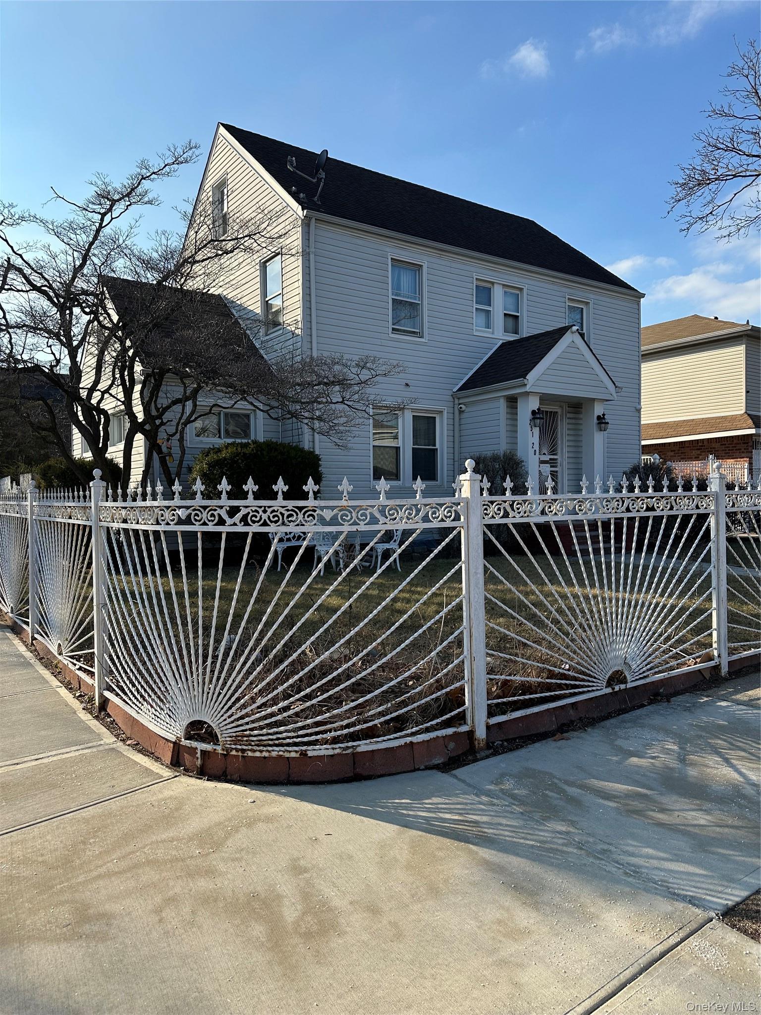 Single Family Memphis  Queens, NY 11422, MLS-988718-2