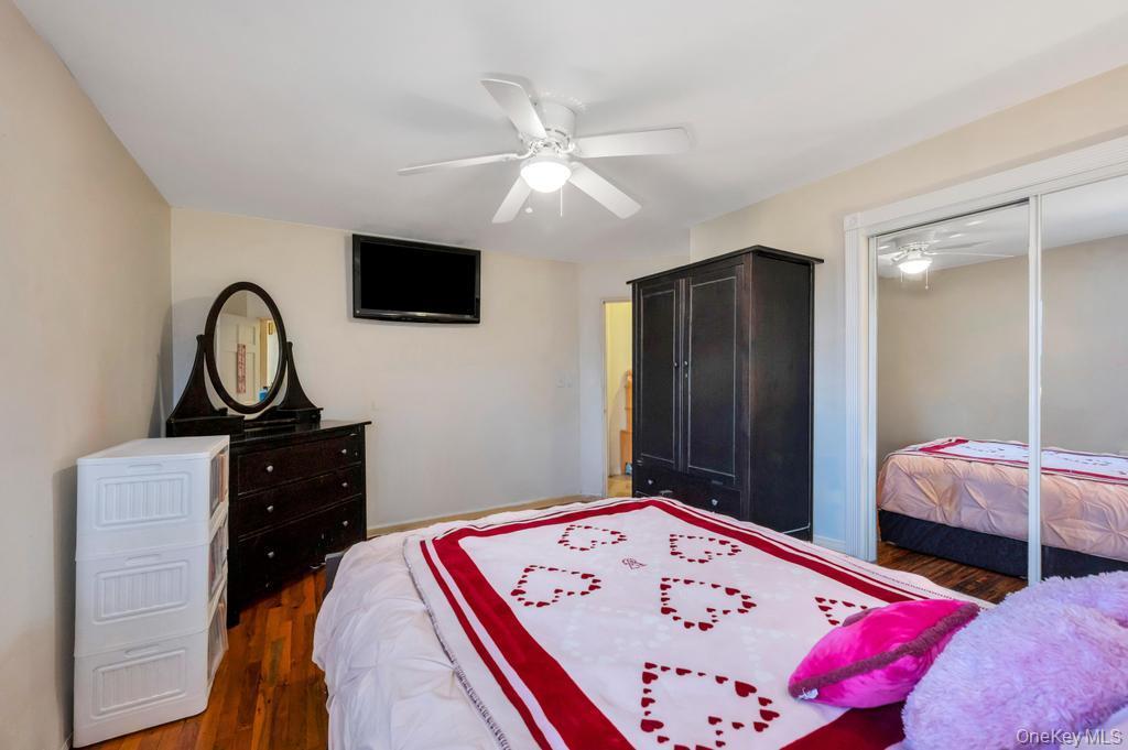 Single Family Cleaves  Nassau County, NY 11550, MLS-988748-11