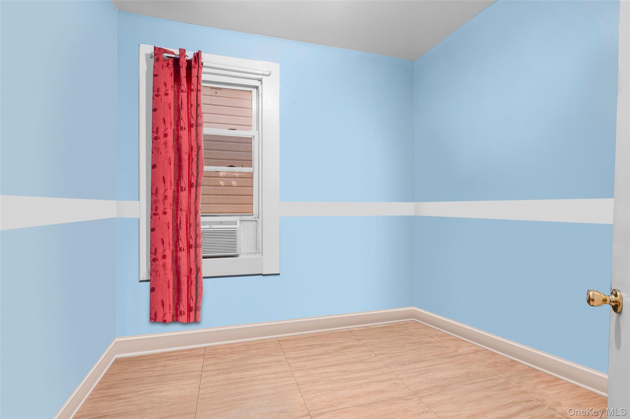 Single Family Beech  Westchester County, NY 10701, MLS-988776-4